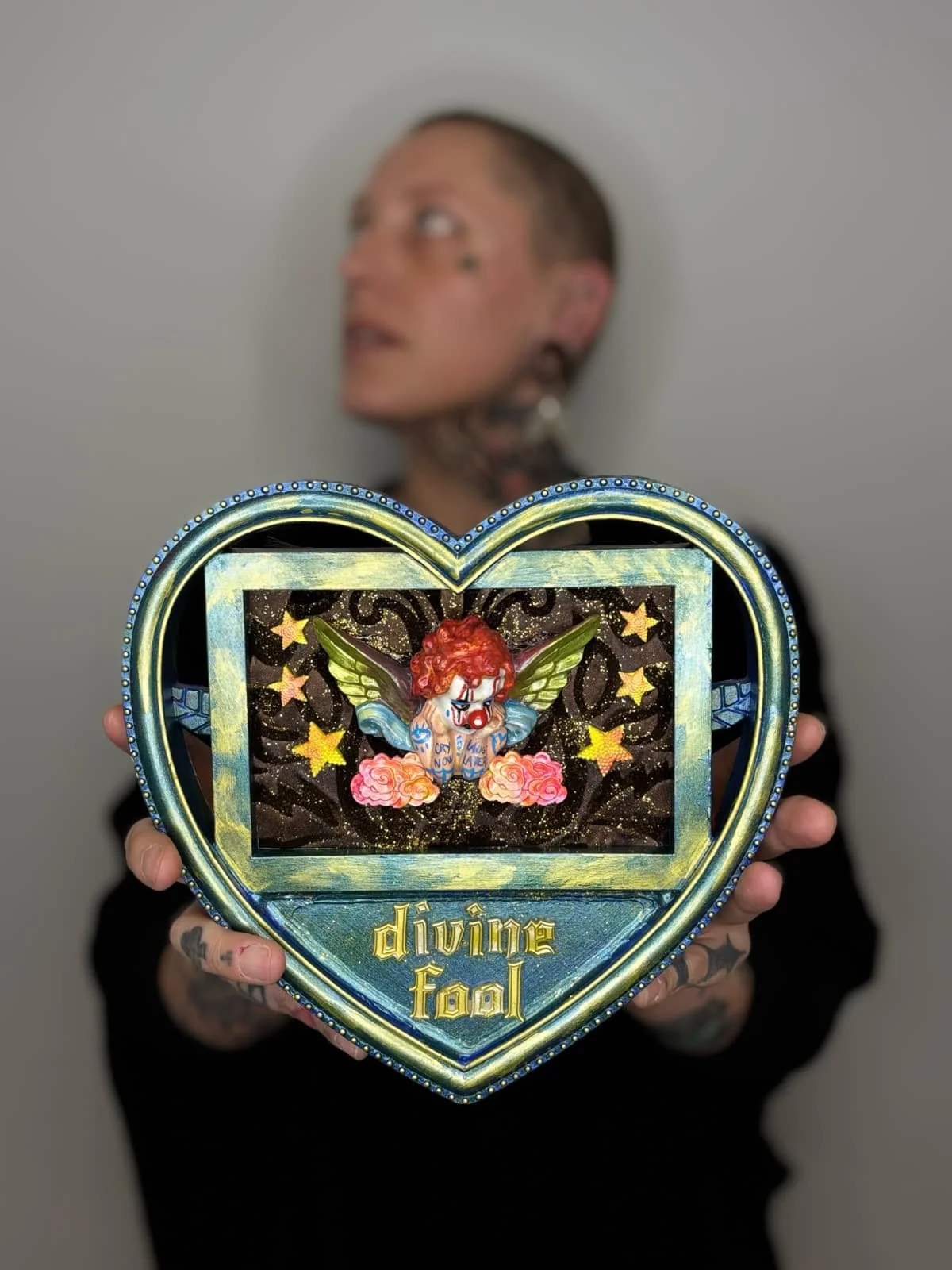 DIVINE FOOL
21x21cm
SOLD OUT