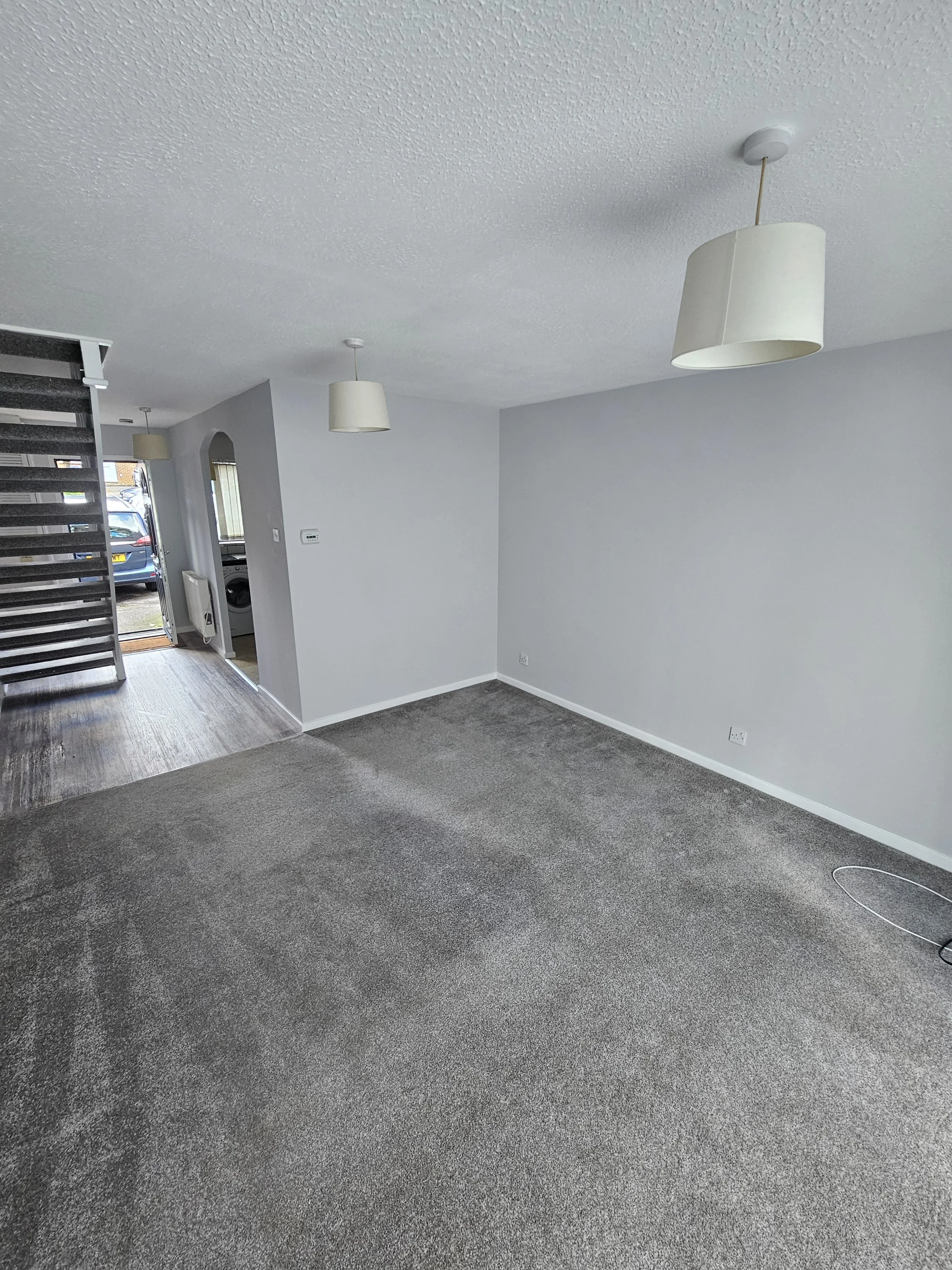 Full House Redecoration - Luton