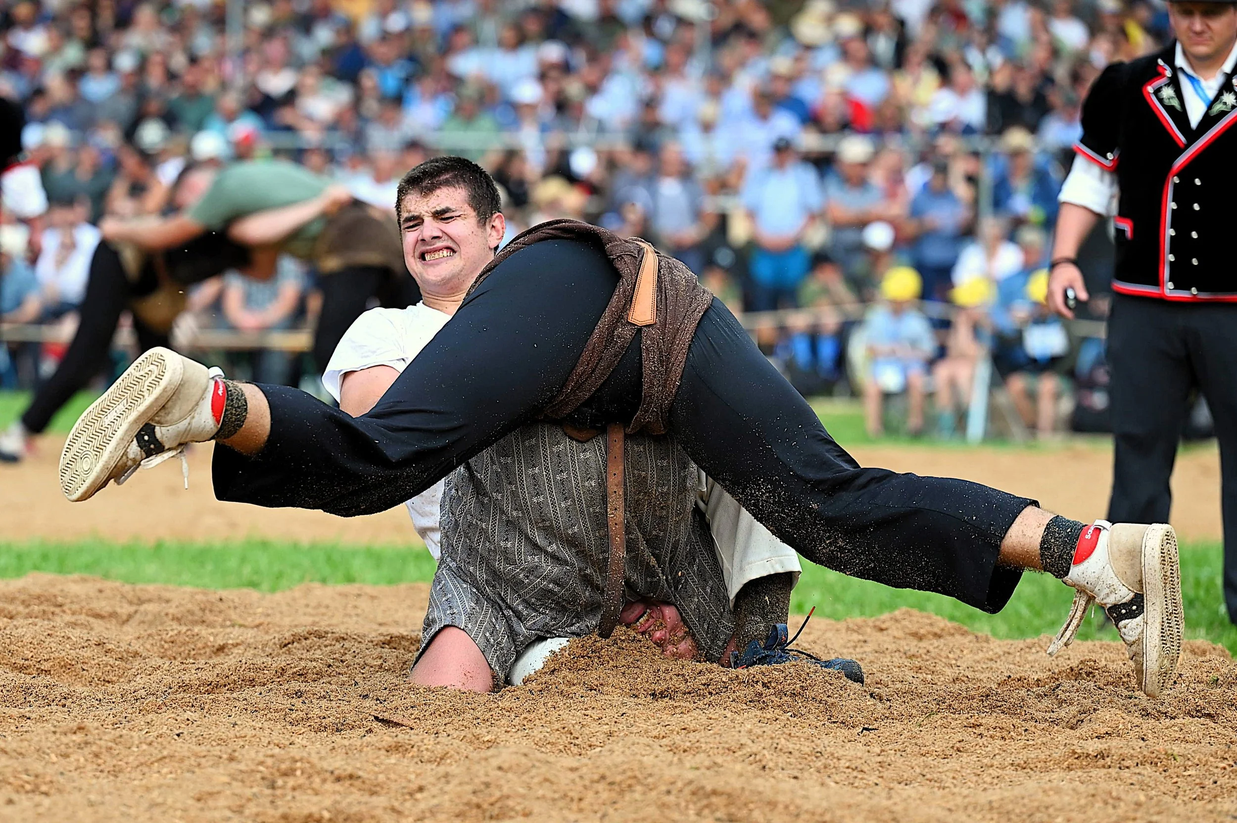 06. Juli 2025 118. Innerschweizer Schwing- und Älplerfest Seedorf (UR) 11.jpg