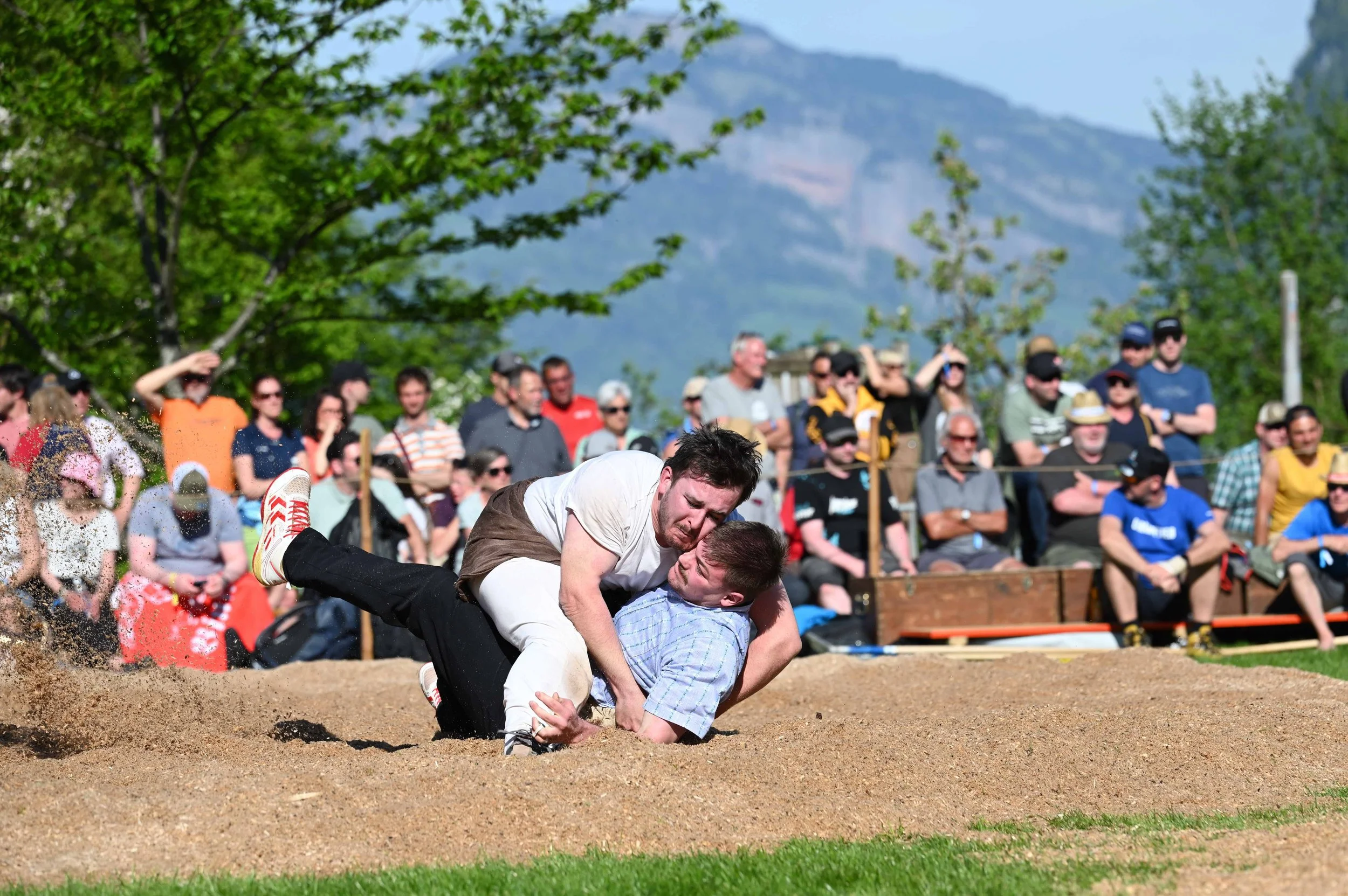 26.04.2026 121. Ob-Nidwaldner Kant. Schwingfest Hergiswil (NW)  (250).JPG