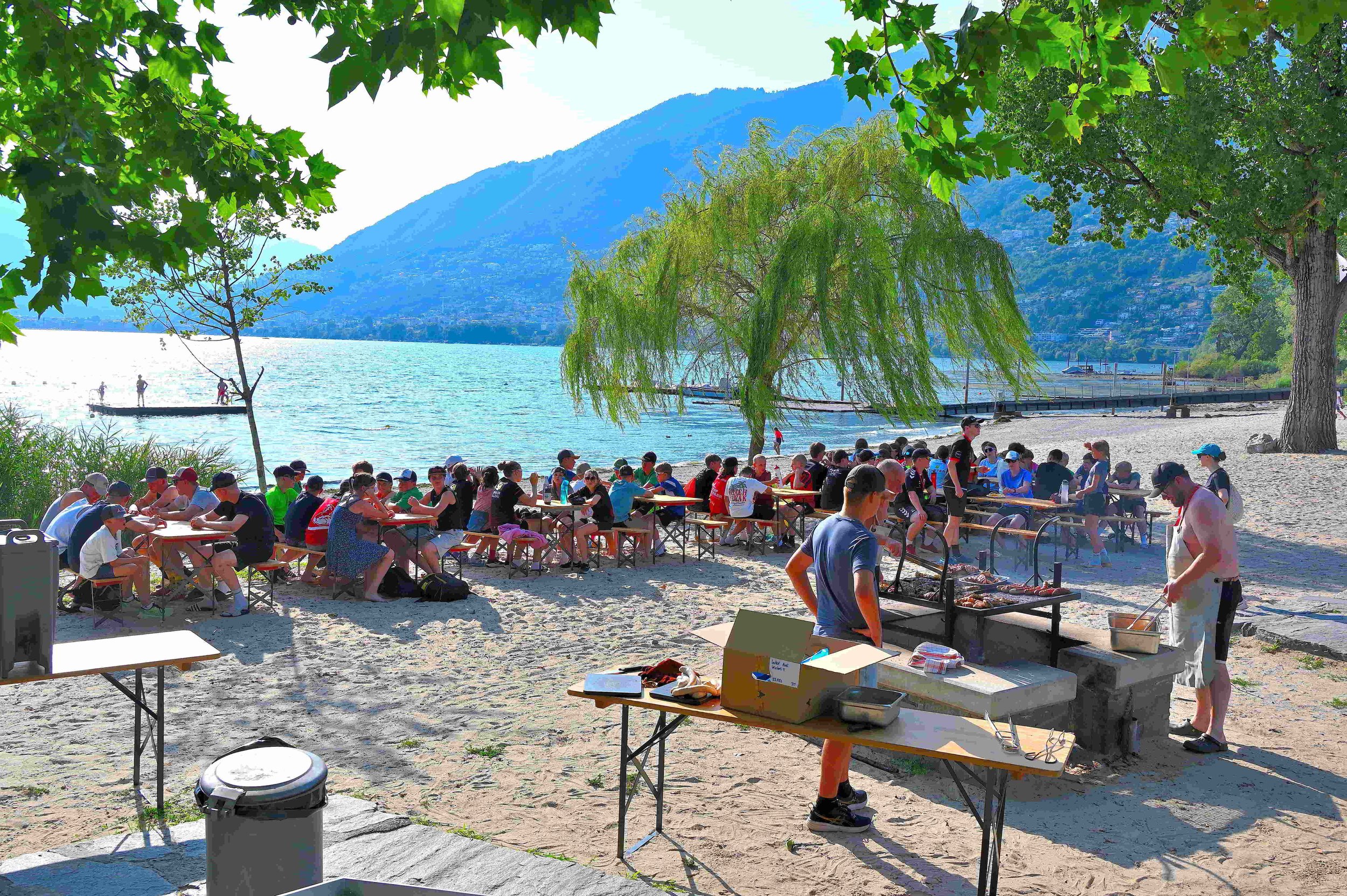Foto 6 Grillen am See.JPG