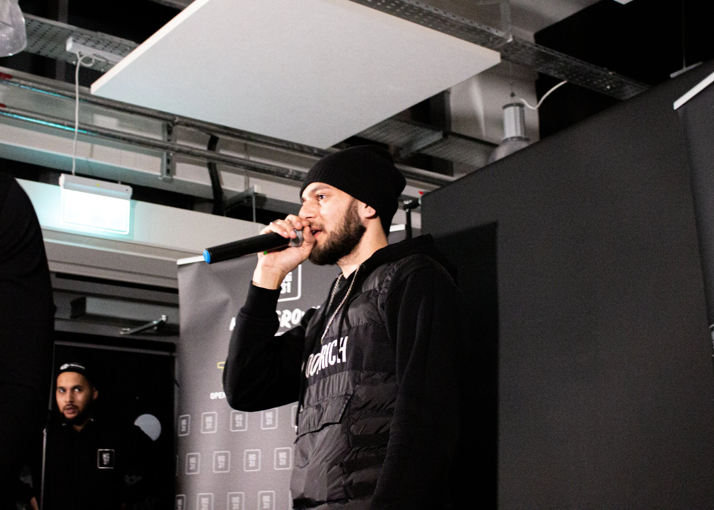 THE PLUG - NOVEMBER_-44.jpg