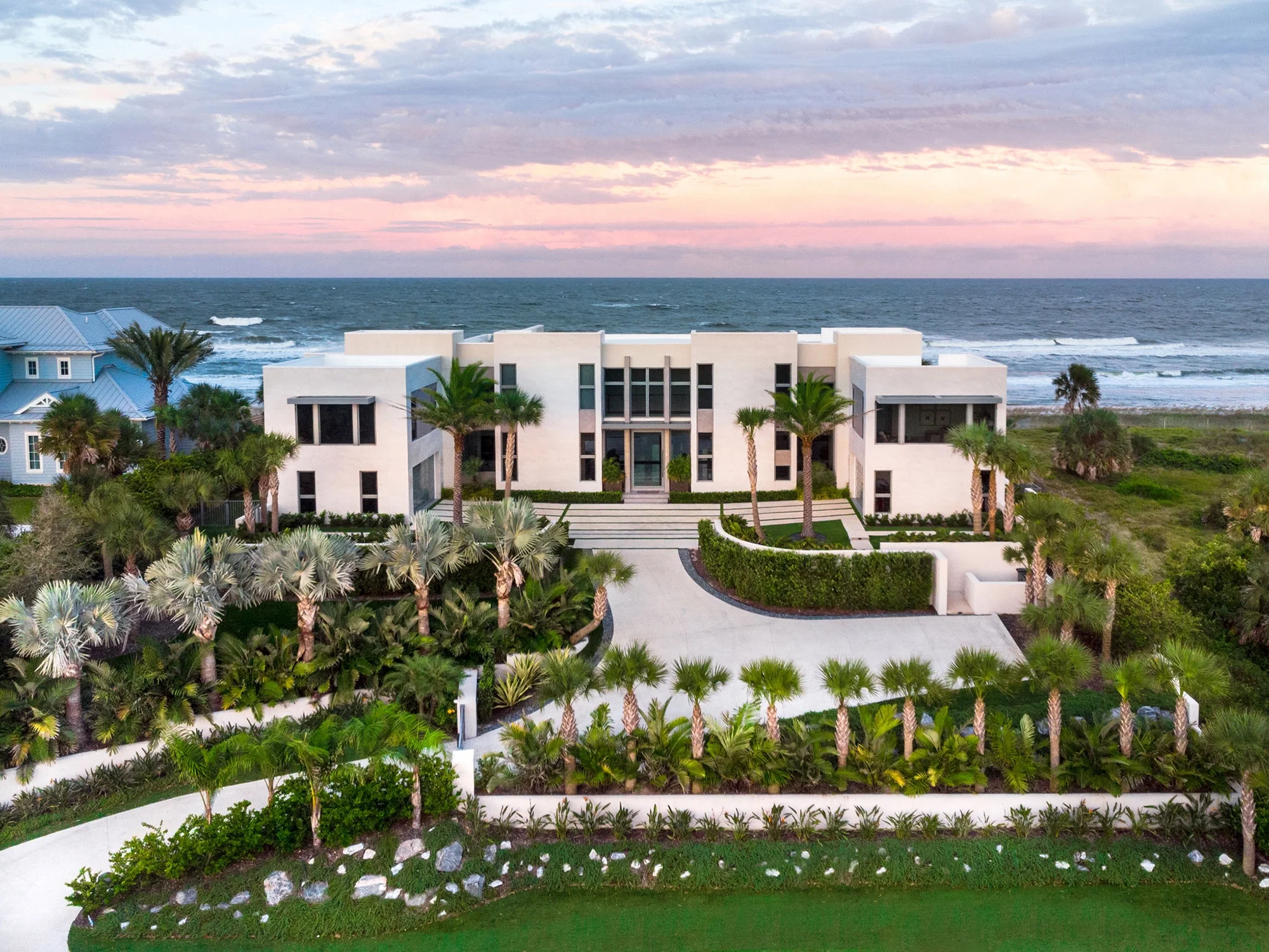 PV Residence_02.webp