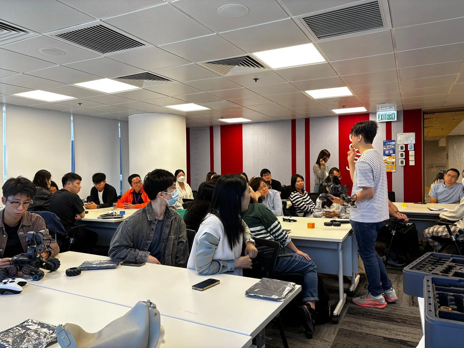 WhatsApp Image 2025-10-27 at 13.27.14.jpeg