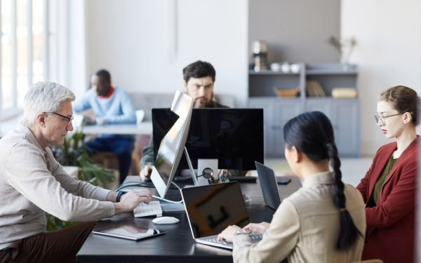 SUPPORTING MULTI-GENERATIONAL TEAMS