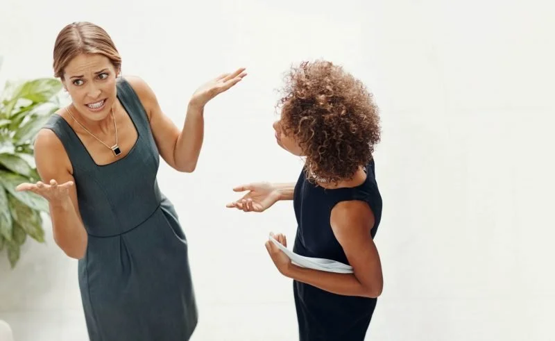 7 Effective Ways to Handle Employee Grievances