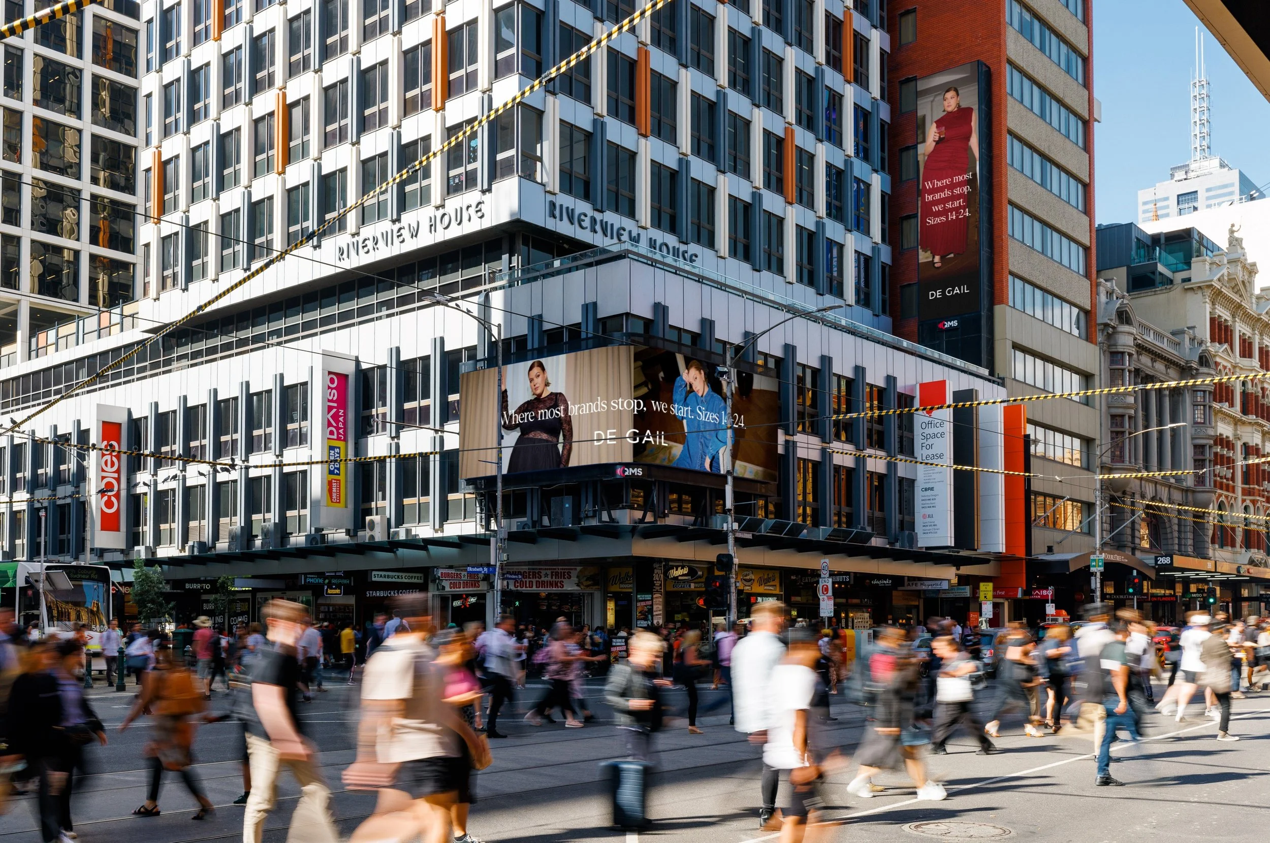 Orange Juice Lane partners with teams as a fractional CMO to align vision, roadmap and execution