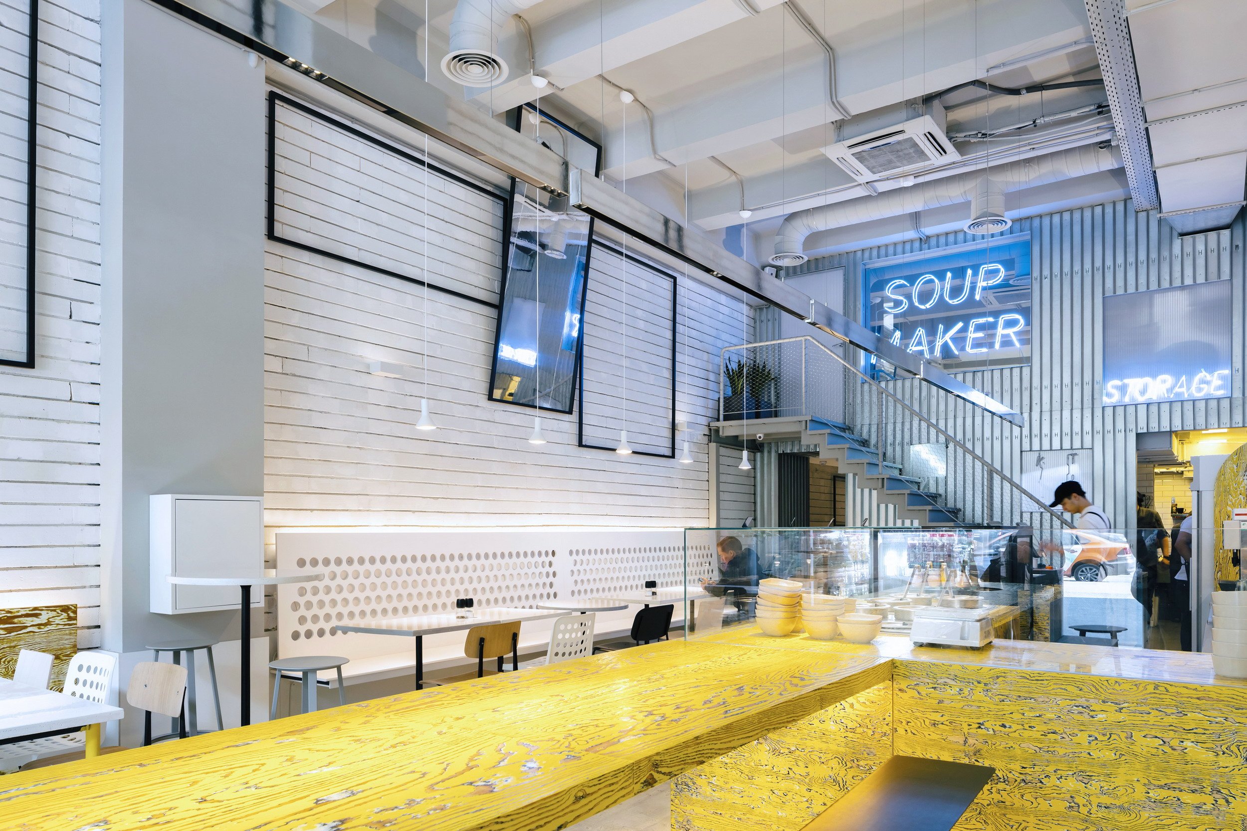 archdept-soupmaker-cafe-moscow-12.jpg