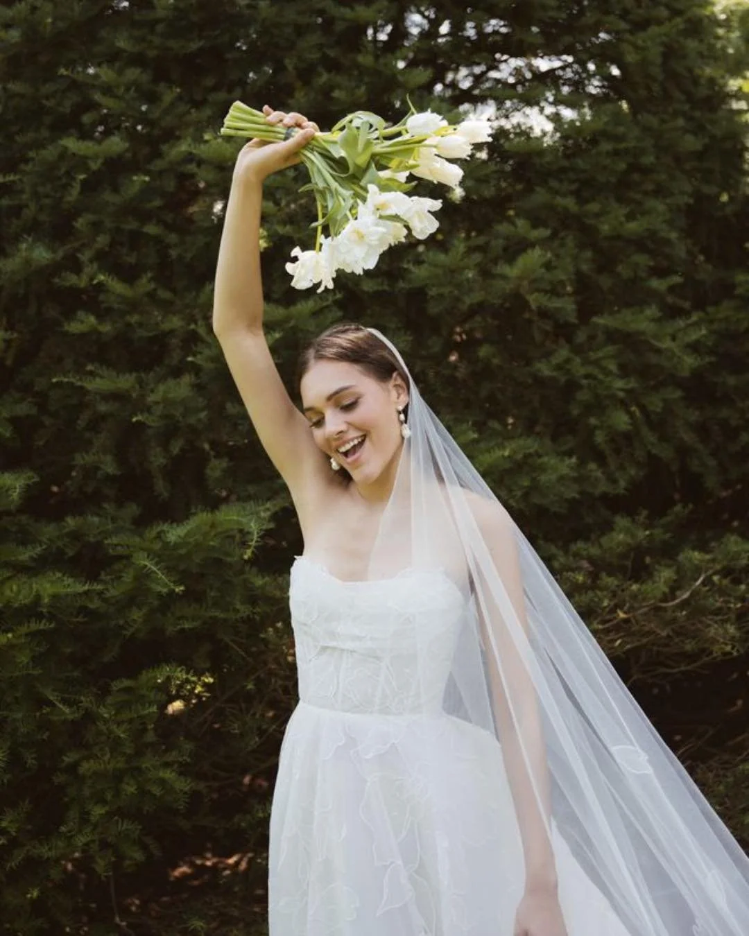 Unbridled joy looks good on a bride ✨

We live for moments like this. 🤍

#ambridal #ambridaltn #2026bride #2027bride #bridetobe #bridalboutique #weddinginspo