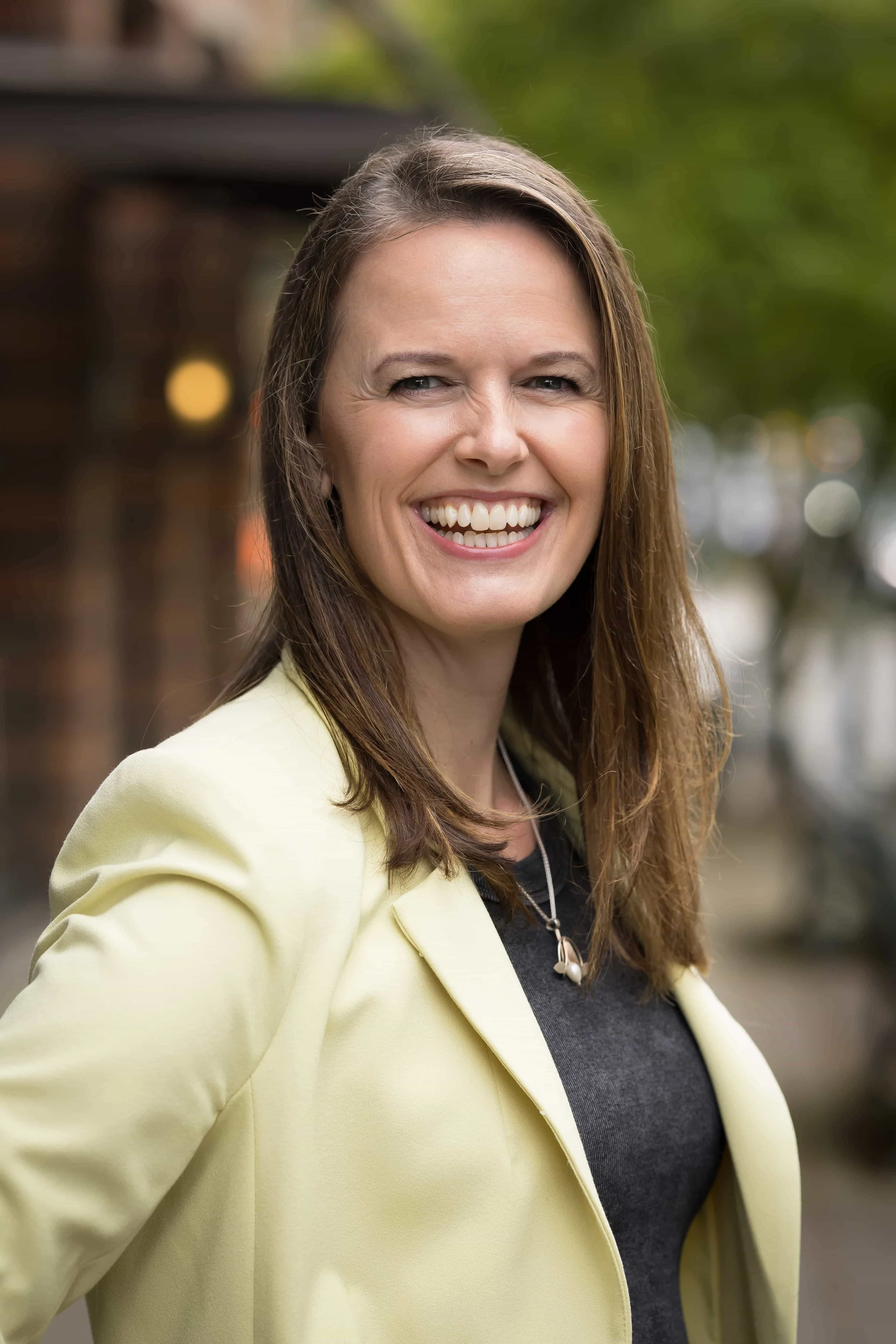 About Ingrid Johnston, LMFT