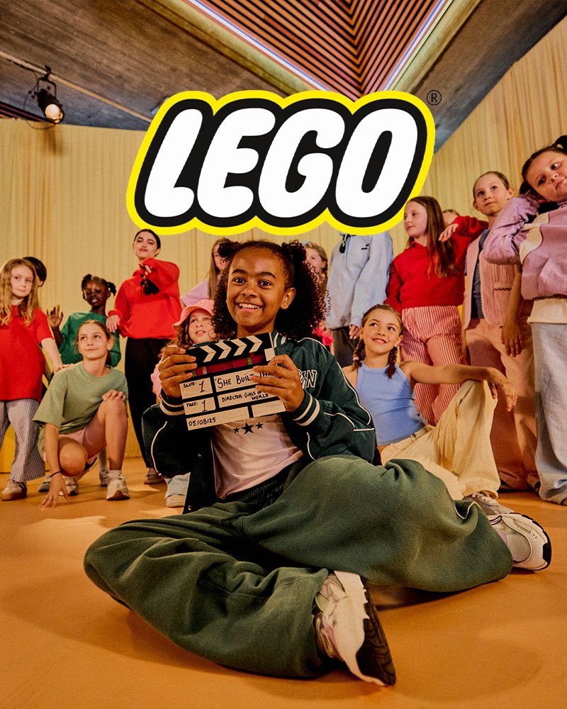 LEGO - 'She Build That'