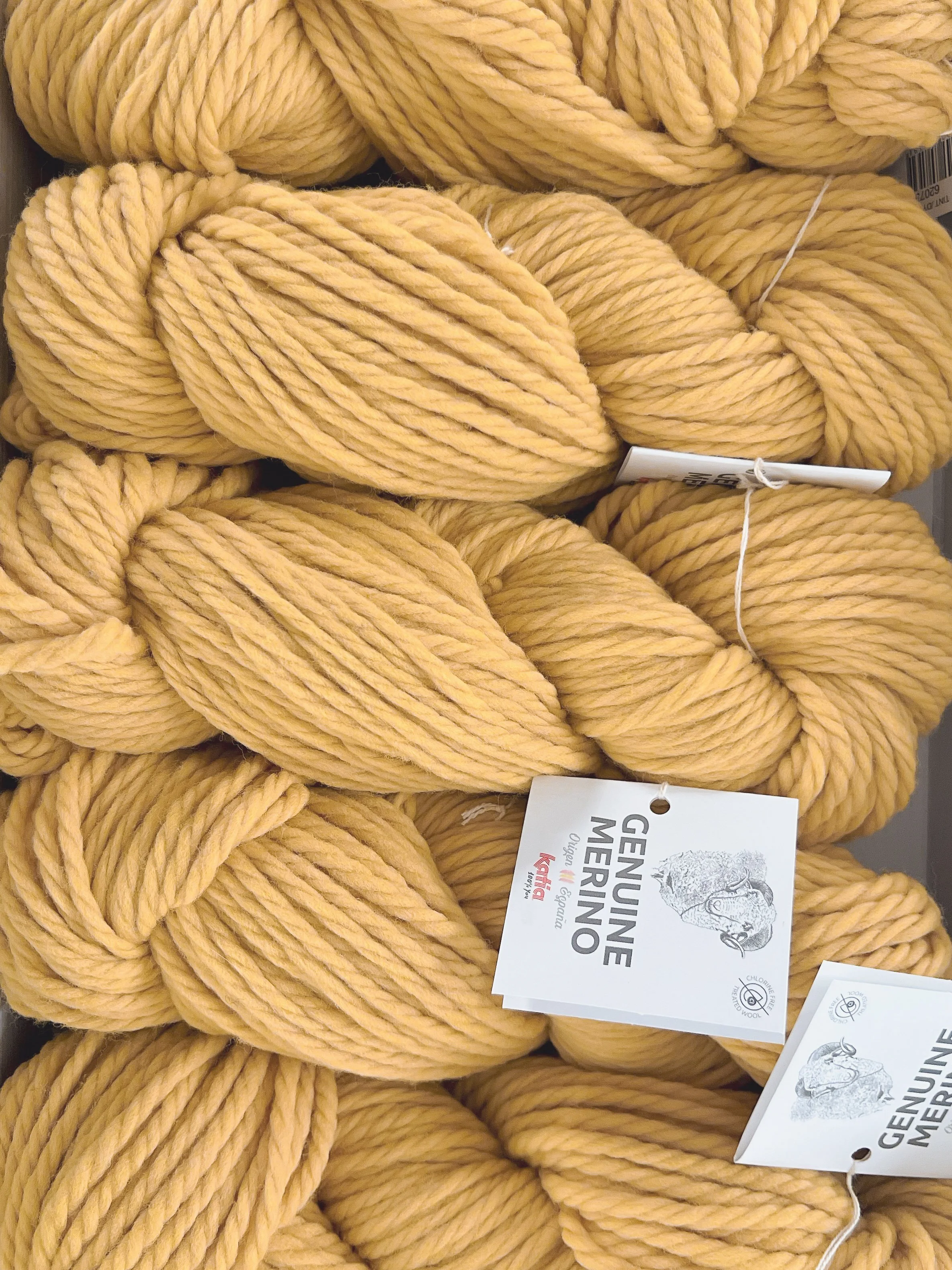 Katia Genuine Merino-3.jpg