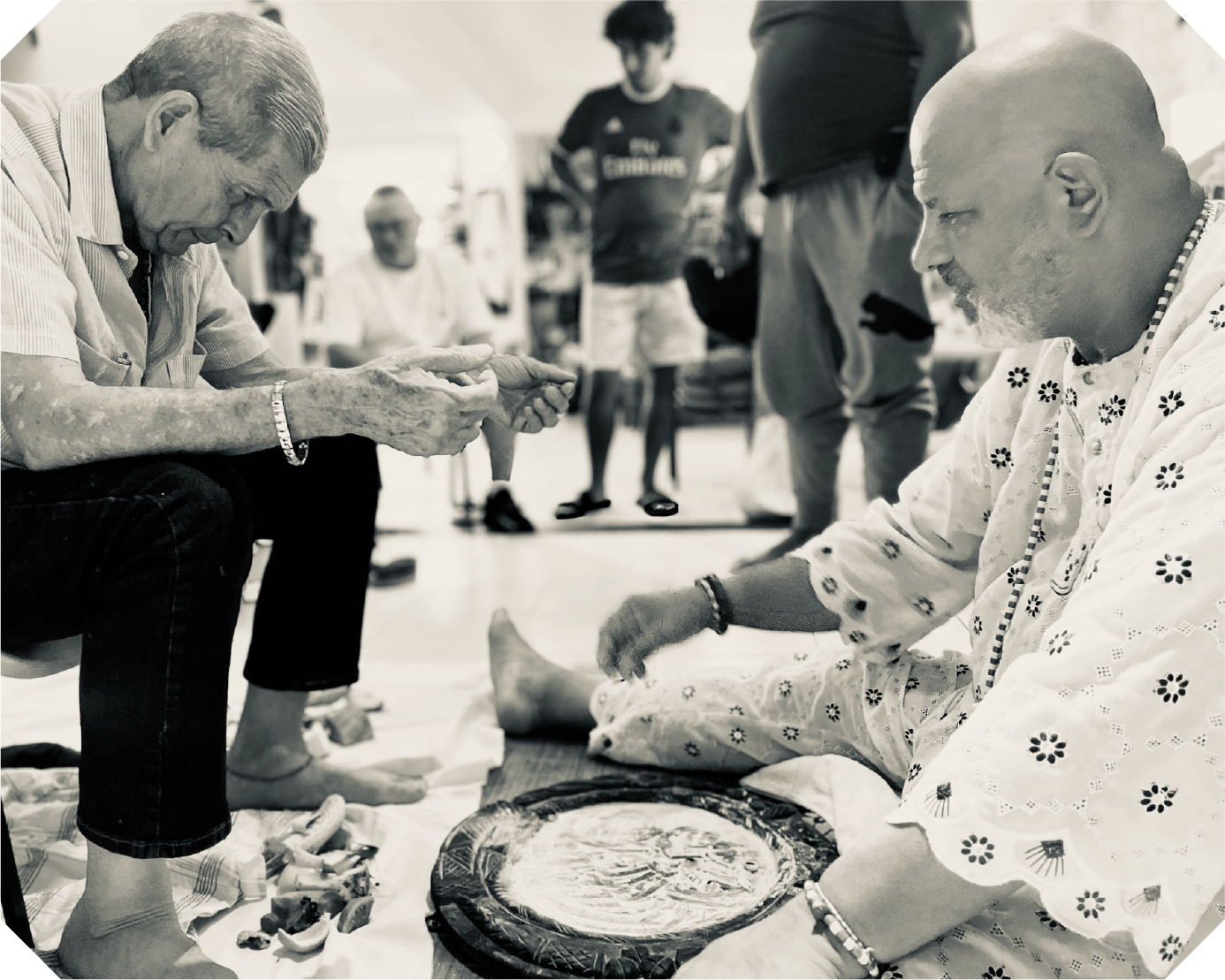 Nosotros-Slideshow-1 copy 3.png