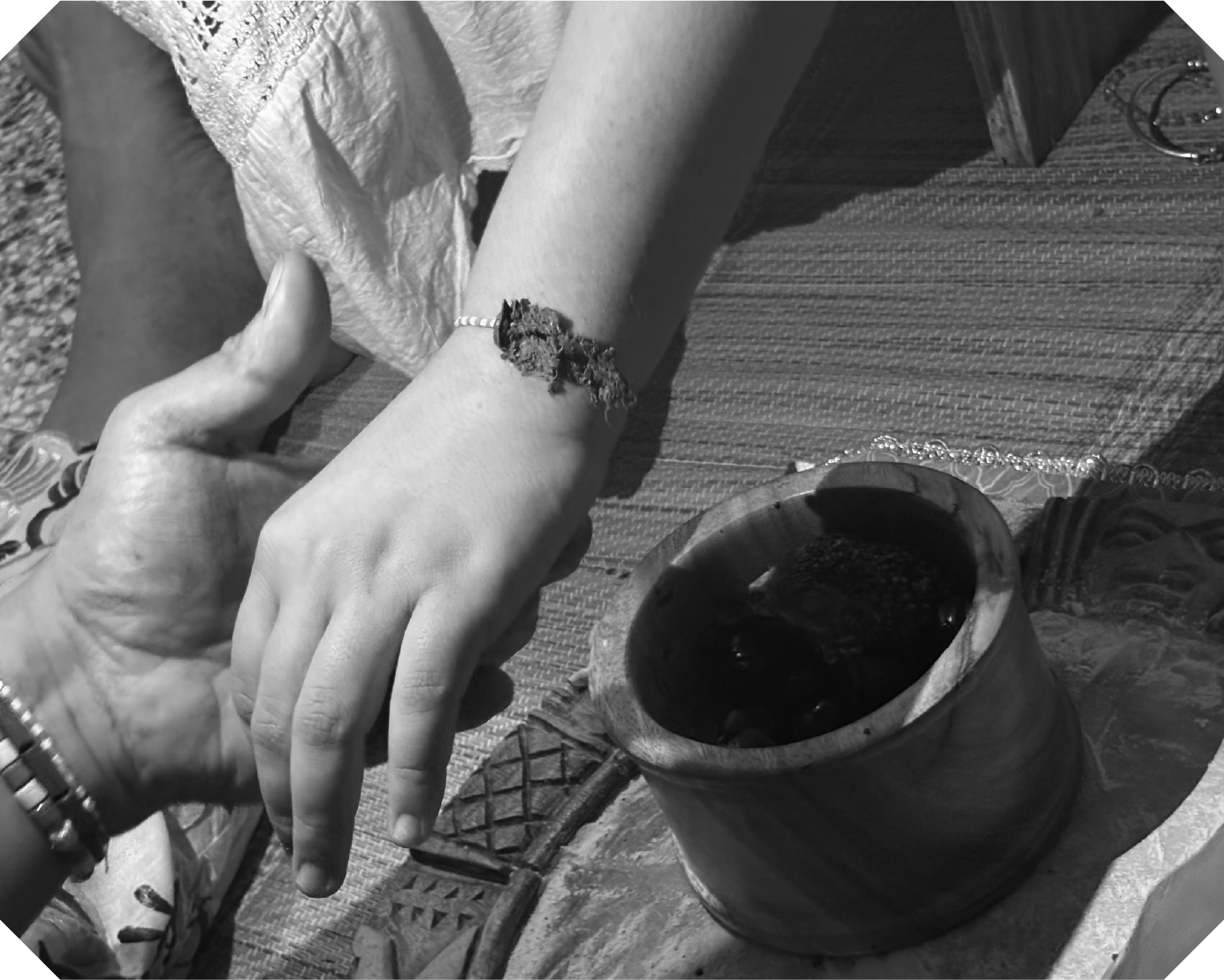 Nosotros-Slideshow-1 copy 10.png