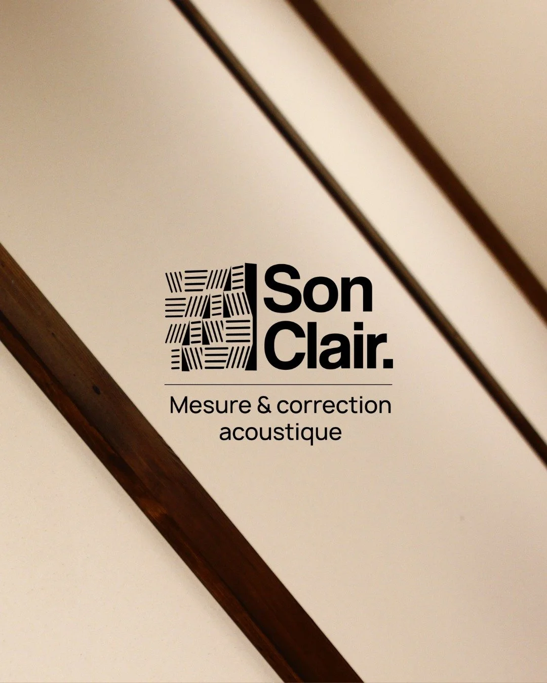 Premier espace de mixage sign&eacute; Son Clair&hellip; &agrave; d&eacute;couvrir tr&egrave;s bient&ocirc;t.

🎙️ Analyse, conception, &eacute;quilibre.
🔊 Un son clair pour un son juste.

H&acirc;te de vous partager la suite de cette aventure.

#Son
