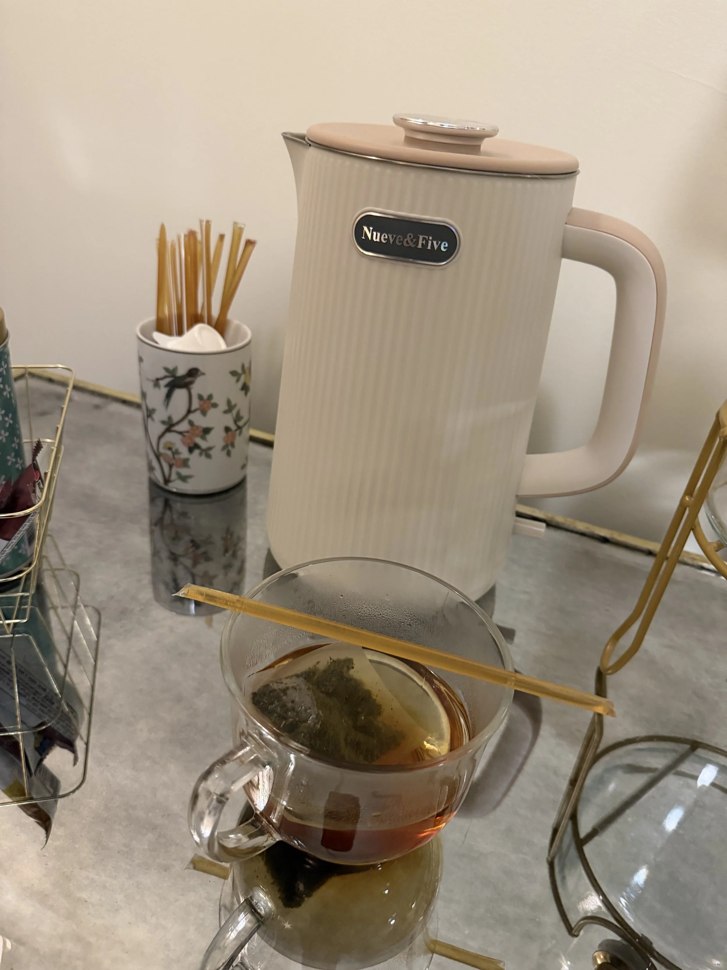 Tea Service

Relaxing tea service offered before massage sessions at Groundspell Massage in downtown Portland near Powell’s Books
Spa tea near Portland’s Pearl District at Groundspell Massage
Warm tea service at Groundspell Massage in Portland