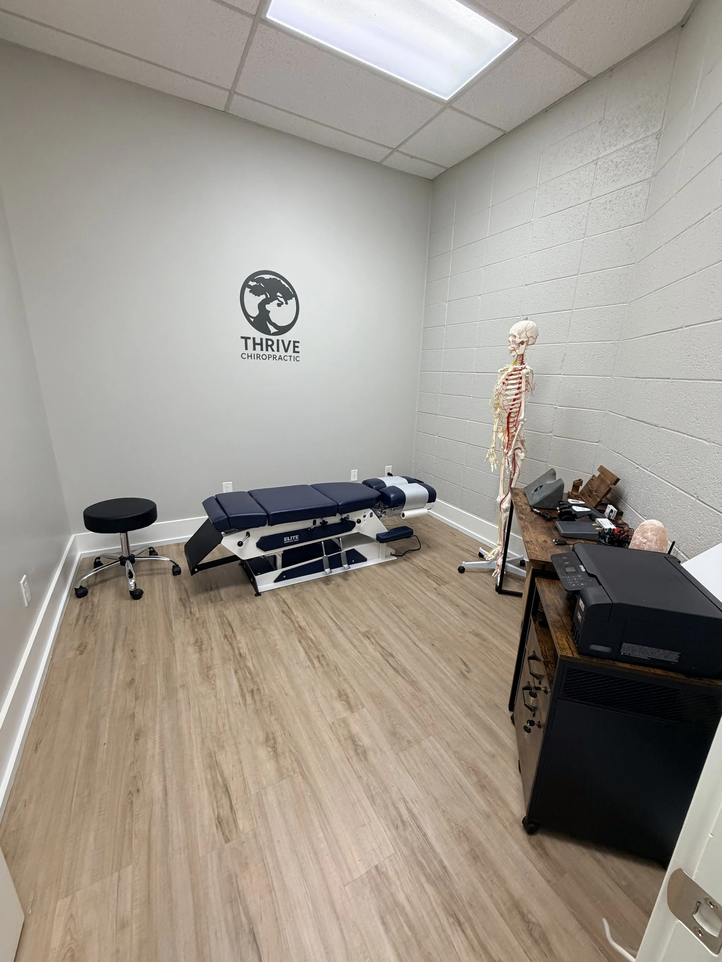 Thrive Chiropractic Adjustment Room