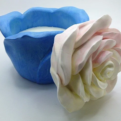 wte+blue+roseb.png