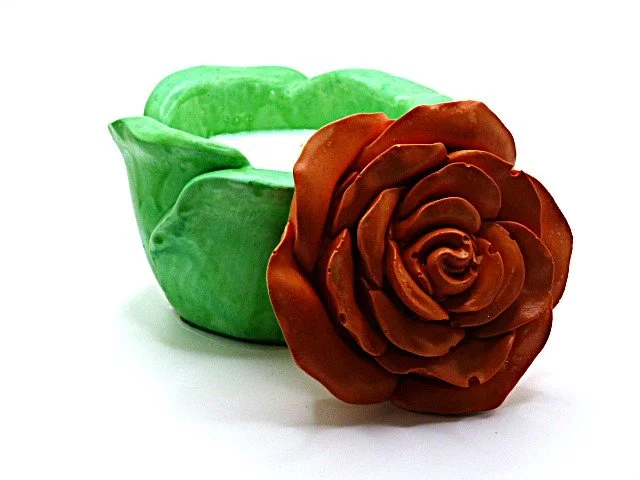 Rose Elegance Soy Wax Candle with Lid