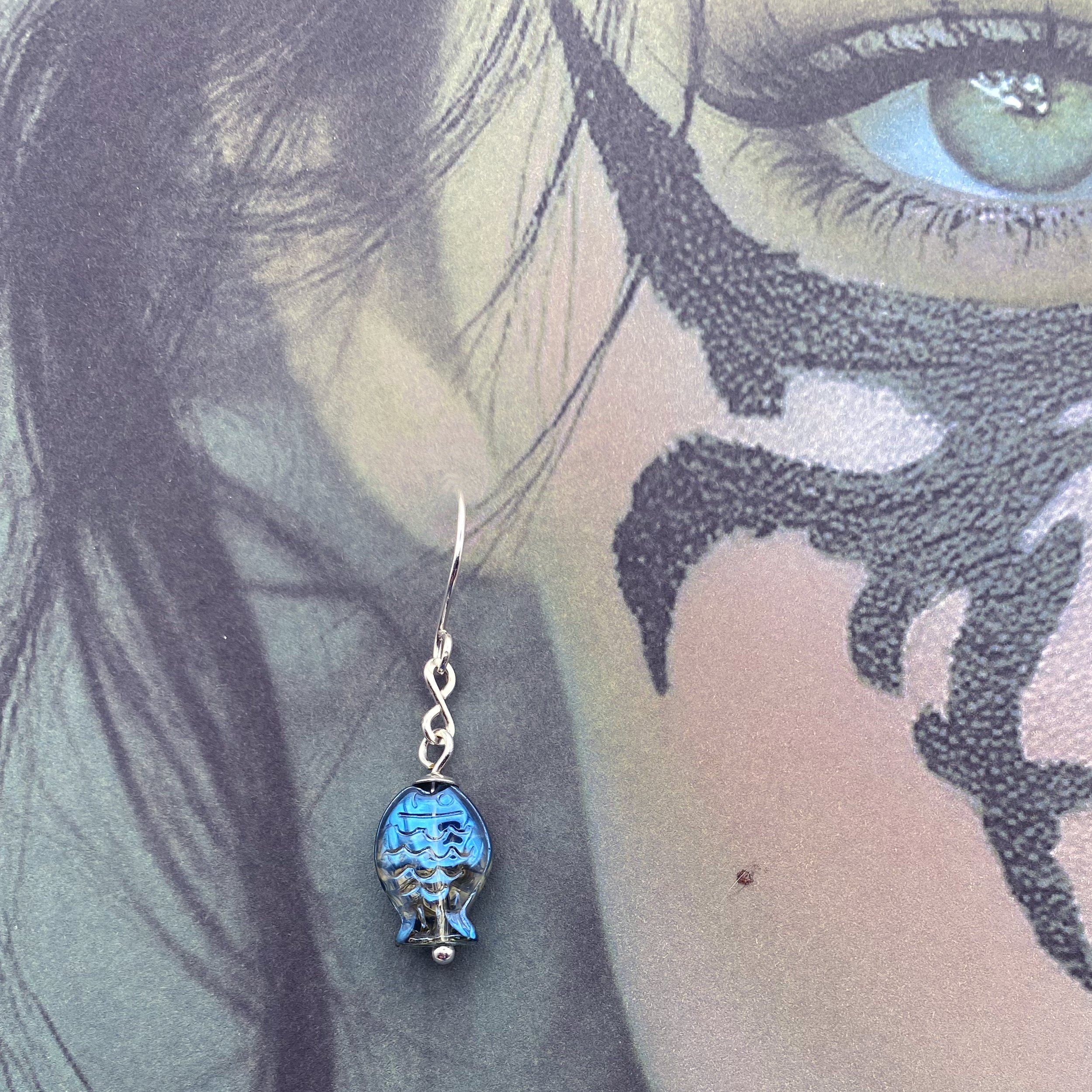 Chameleon Glass Fish Earrings1 copy 2.jpg