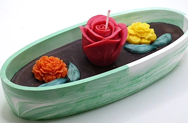 green white flower boata.JPG