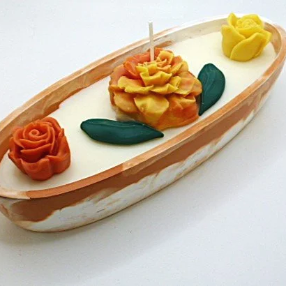 orange+white+flwr+boatb.png