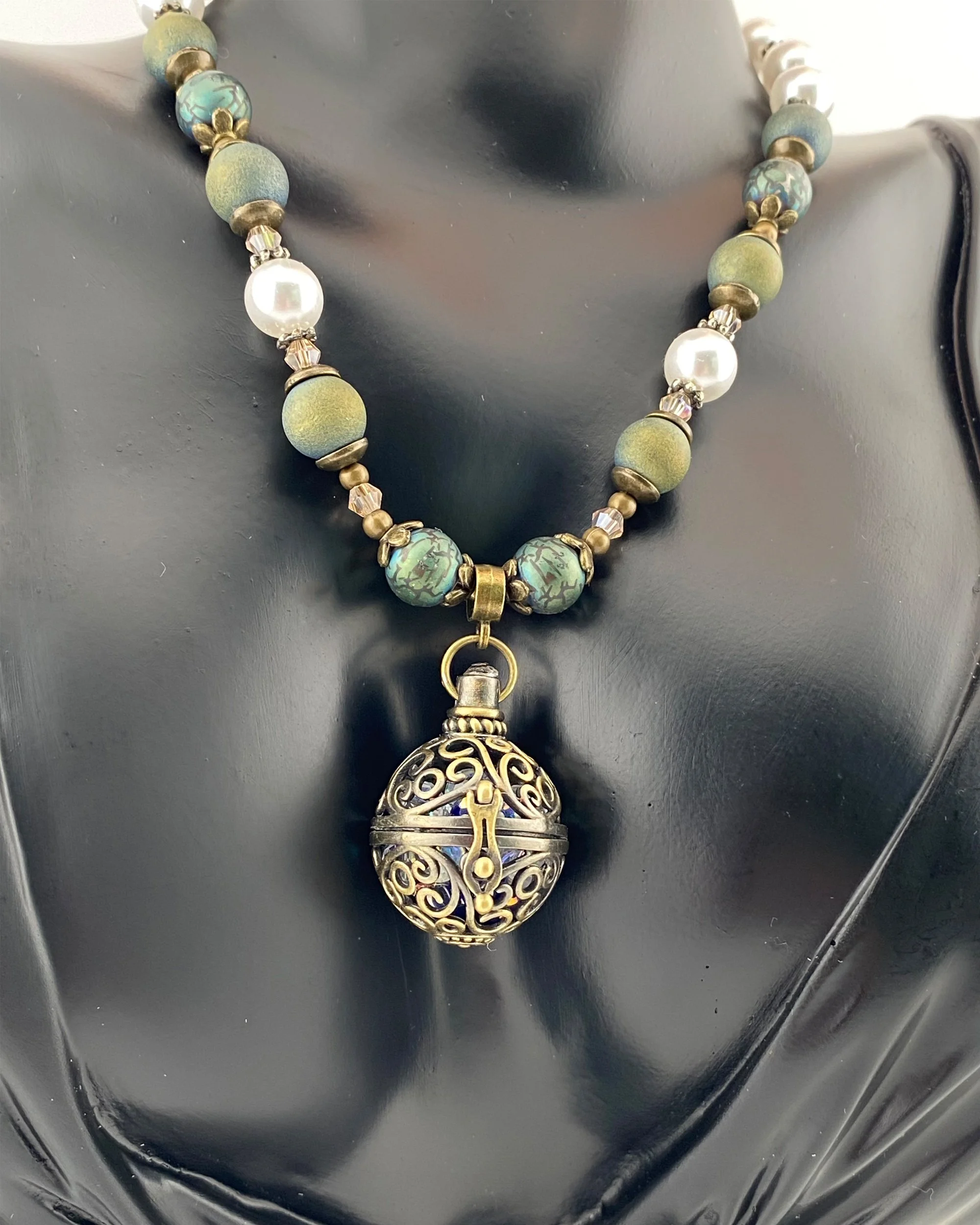 Time Traveler's Pendant Necklace