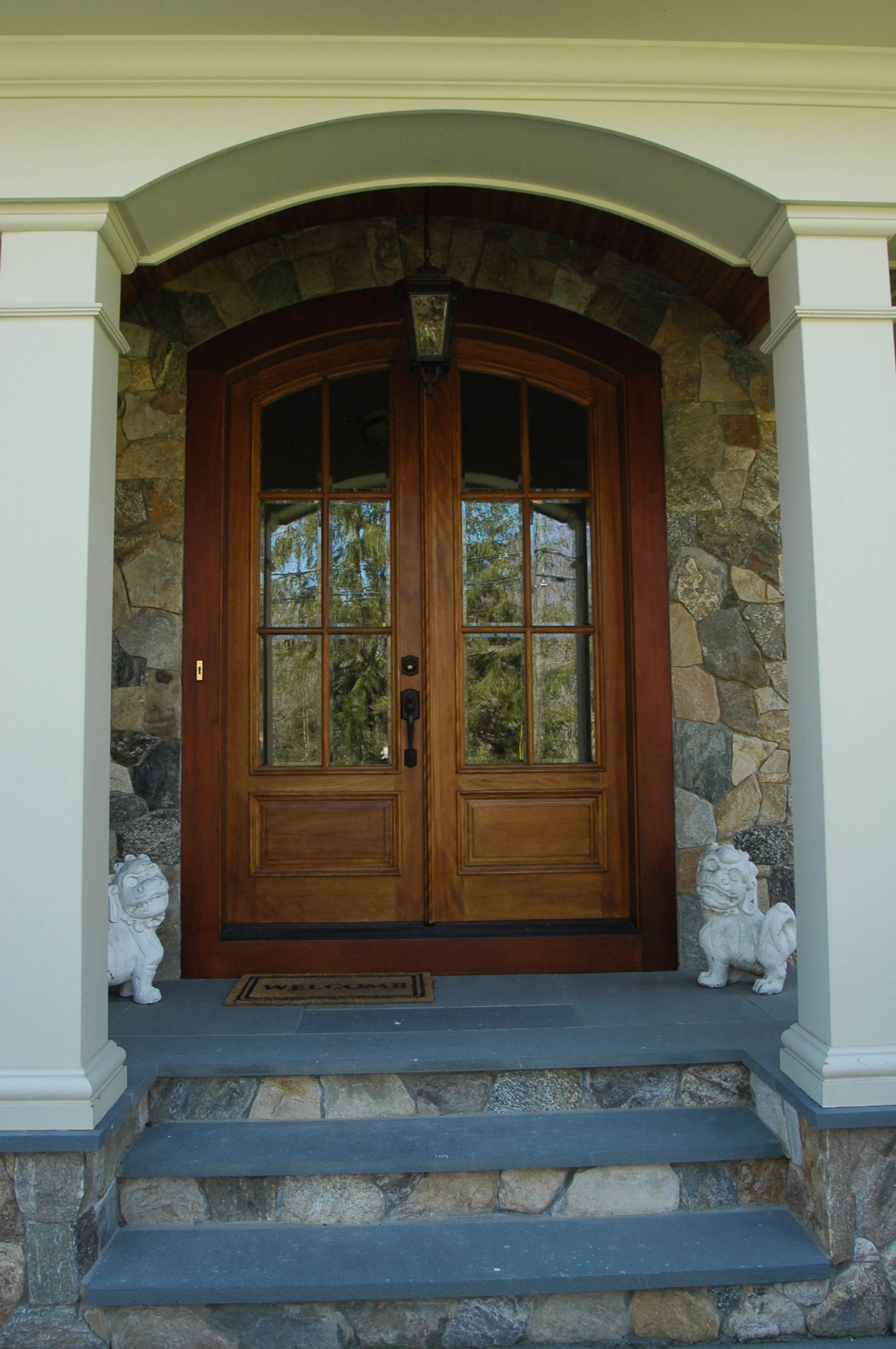 EASTON CUSTOM HOME FRONT DOOR.JPG