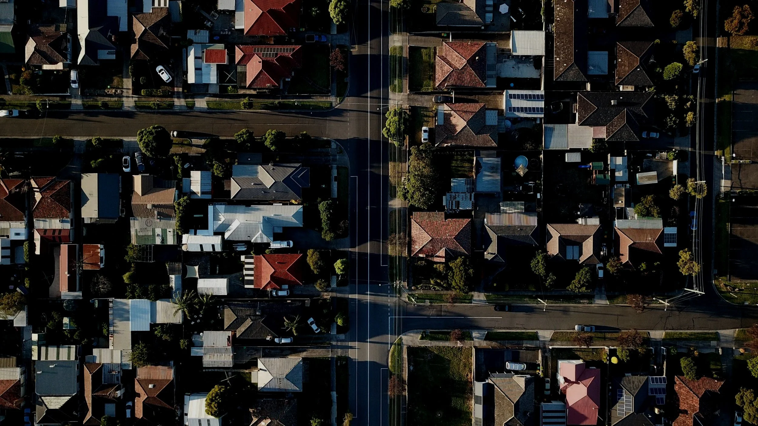 Zach Cregger’s Suburban Nightmare