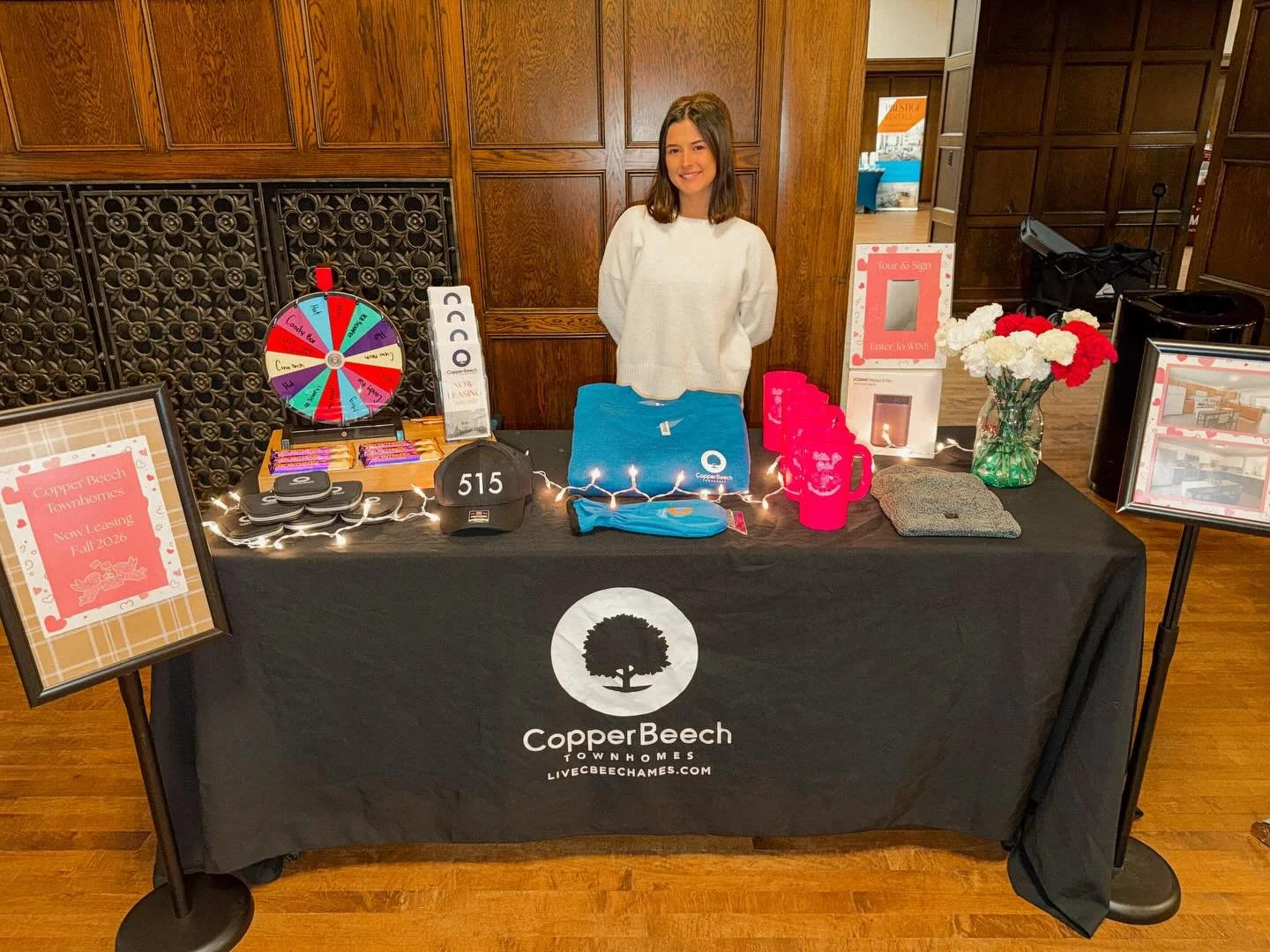 We had such a fun time at housing fair today!🥳

Thank you to everyone who stopped by and chatted with us!👩🏽&zwj;🤝&zwj;👩🏼

Spots are filling up fast, and renovated units are right around the corner!! Give the front office a call to learn more in