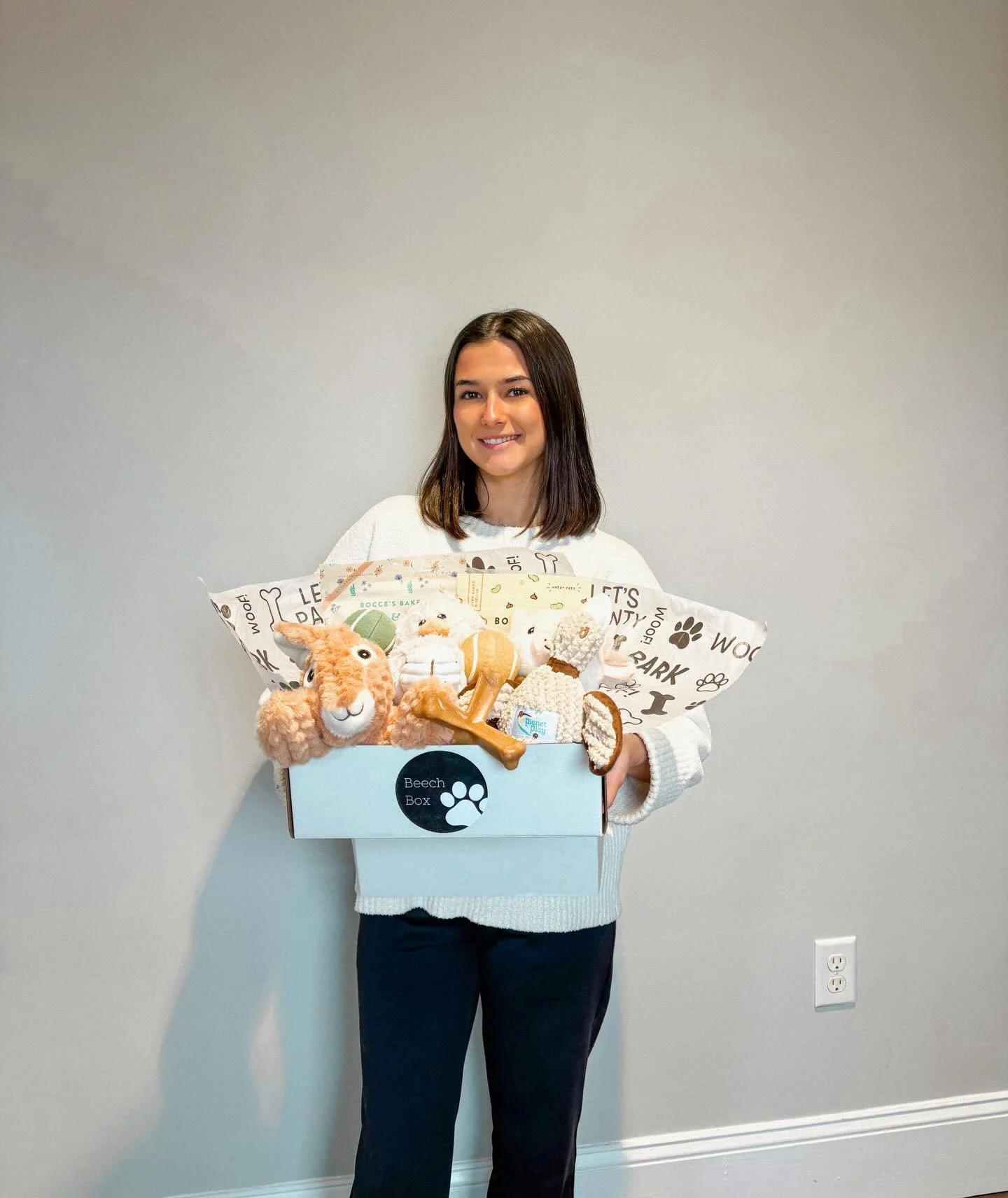 👀BEECH BOX GIVEAWAY👀

It&rsquo;s time for our March Beech Box Giveaway!! Want to know how to win this basket for your furry friend?😌

🩵Like this post
💬Comment your pets favorite toy
👥Tag your pets favorite person

The winner will be announced t