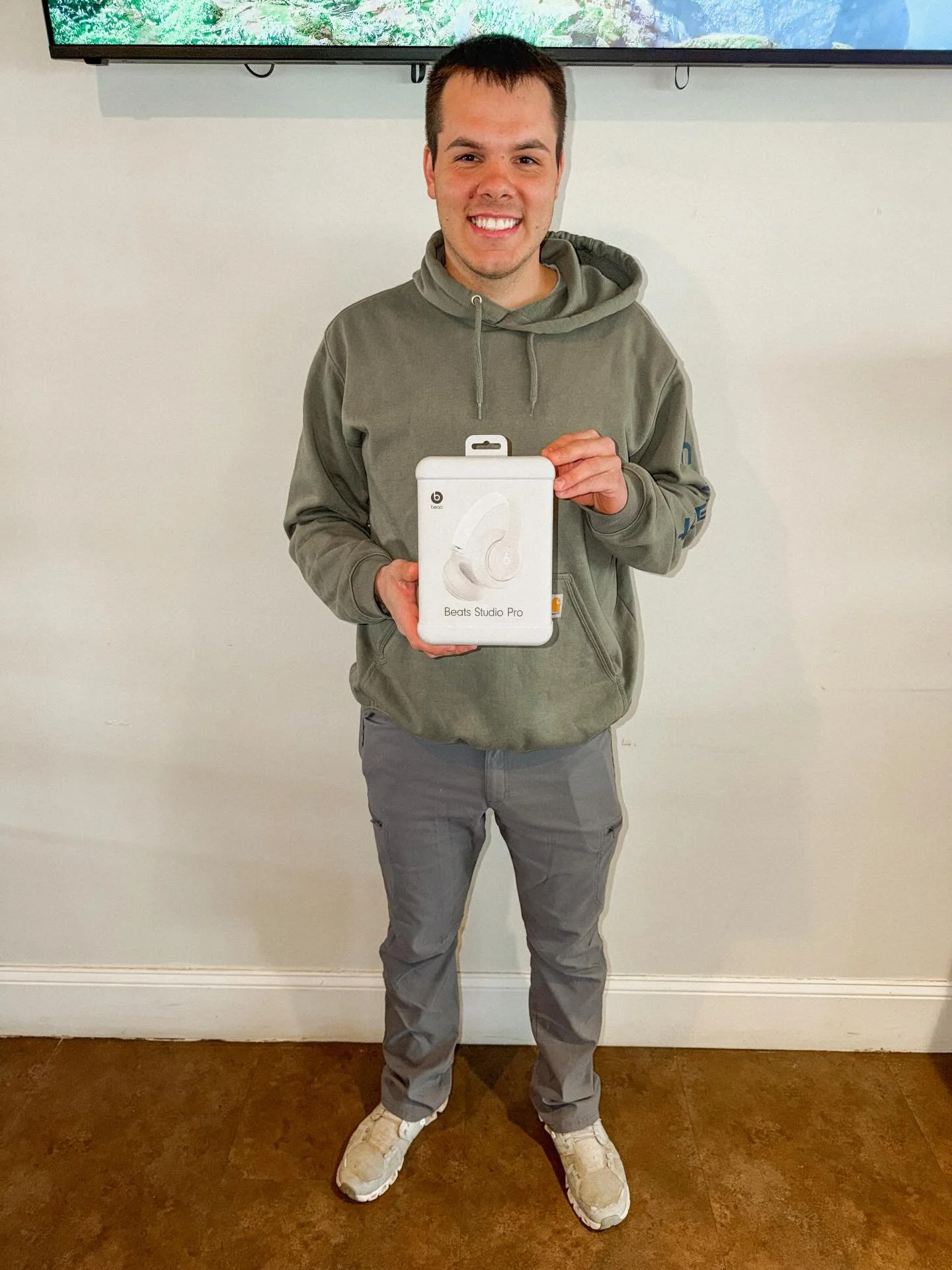 Winner winner chicken dinner 🍗 *Woman&rsquo;s basketball bracket*

Congrats to our TWO TIME winner for the basketball March Madness Bracket! 😱

Way to go! @payton_dvorak 

We hope you enjoy your new Beats 😉