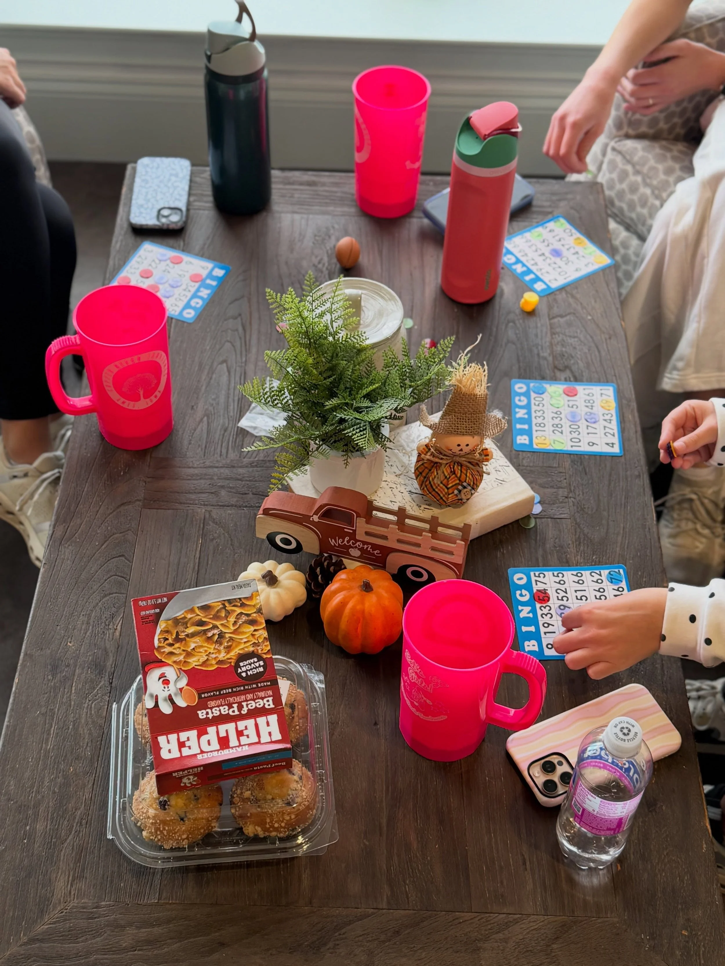 🎉 BINGO night was a success! 🎉

A big THANK YOU to everyone who came out for our Grocery Bingo tonight! 🛒🎉 We loved seeing everyone having fun, playing a few rounds, and spending time together. 🧡

We hope you had as much fun as we did! 🥰

☕️ An
