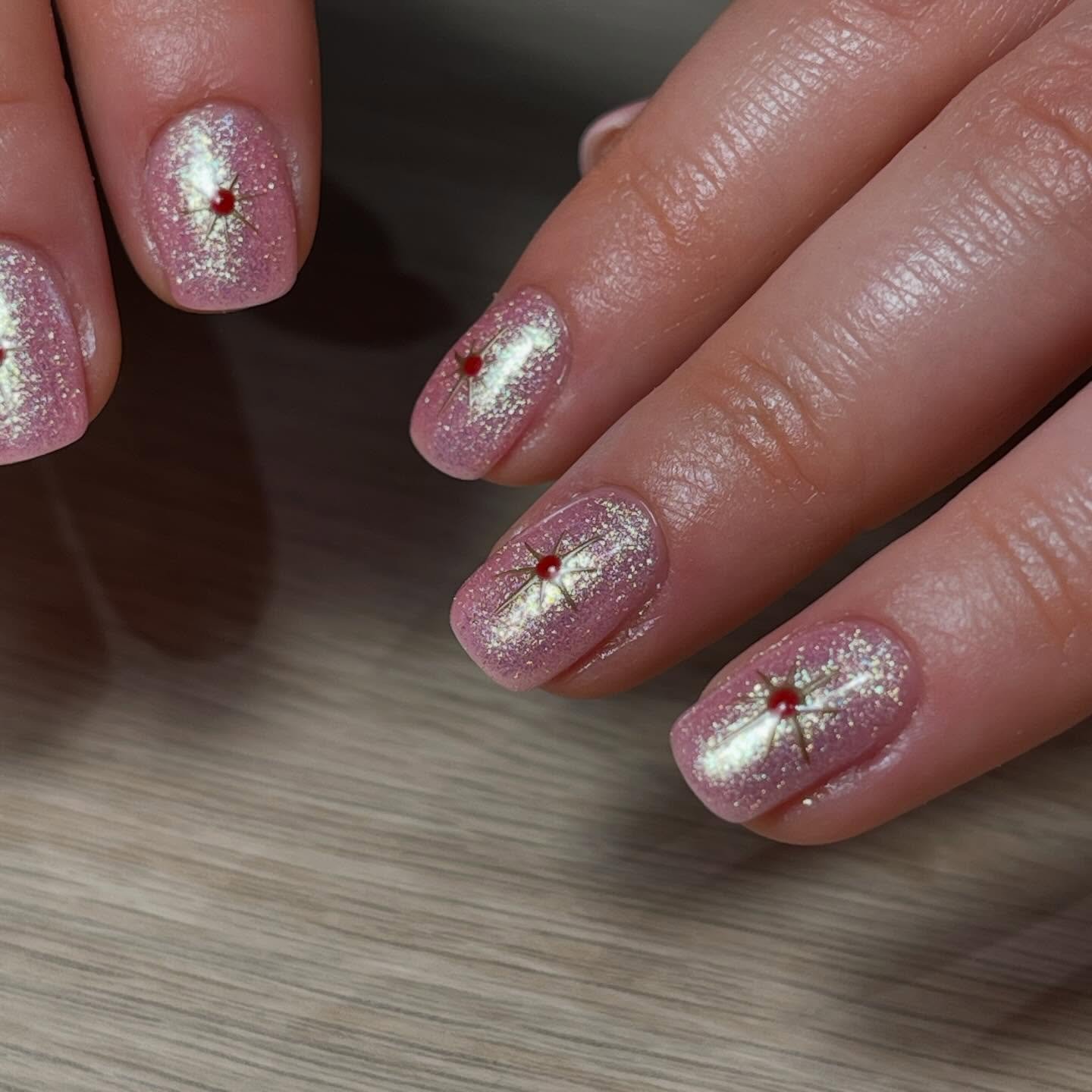 TGB Smores 🧚🏻✨

@the_gelbottle_inc 
@katiebarnes.toolrange 
@scratchmagazine