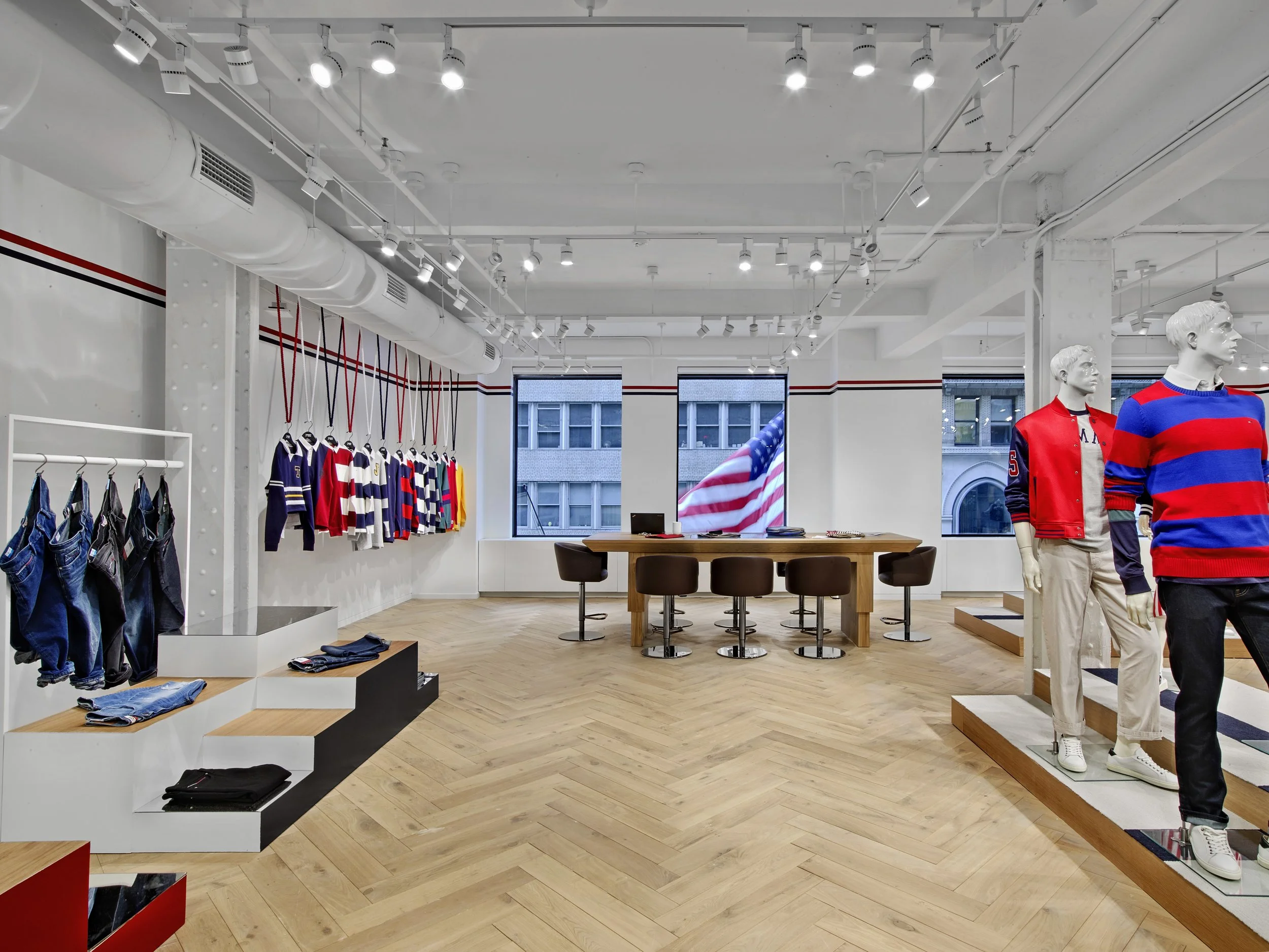 Tommy Hilfiger (70).jpg