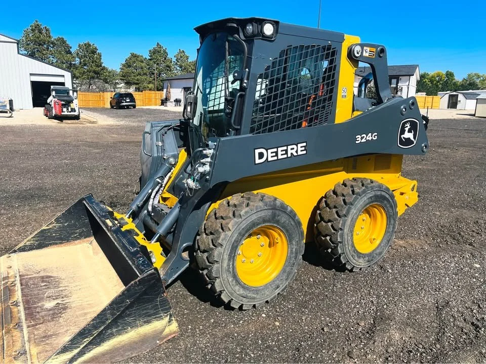 2020 JOHN DEERE 324G SKID STEER — ONLY 213 HOURS!