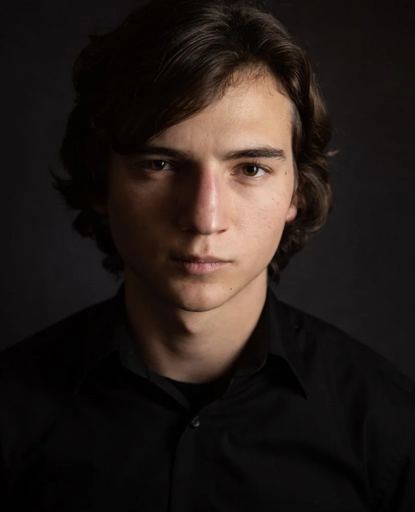 Wesley Adams Headshot 10.jpg