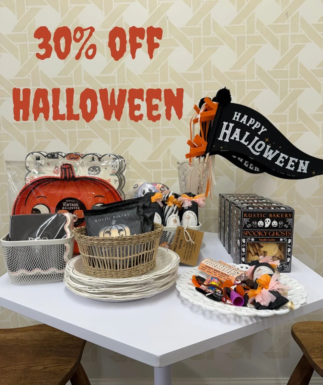 👻Halloween Sale 👻 The small collection of Halloween goods we have left are now 30% off! I&rsquo;ll be here hiding from the gloomy weather and listening to the Twilight soundtrack on repeat. Stop in and grab a last minute Halloween treat!