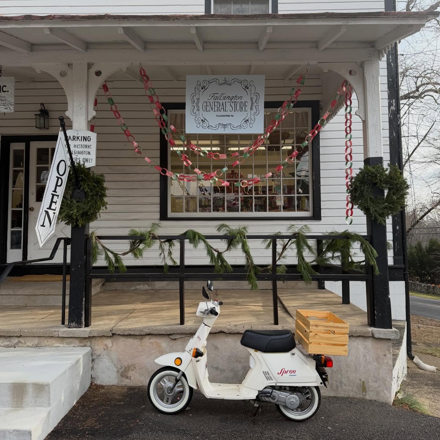 Good morning, Fallsington ☀️ I braved the cold and scooted my way to the shop this morning. Doors are open and I&rsquo;ll be here until 4:00 today. Stop by to warm up, browse around, and say hi ❤️