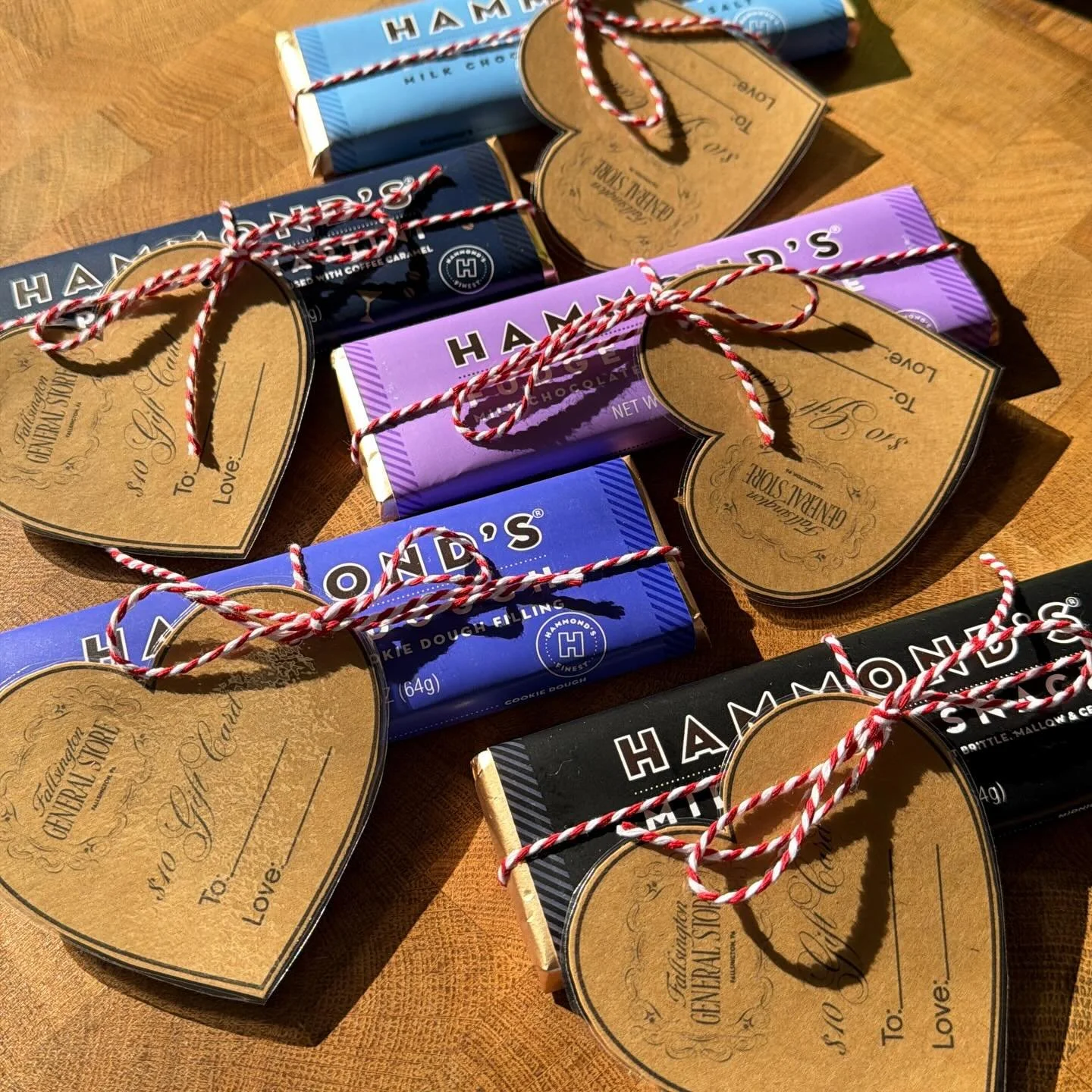 New Valentine&rsquo;s Day $10 gift cards are here and they&rsquo;re paired with a full-size Hammond&rsquo;s chocolate bar for the easiest little love note ever ❤️ Perfect for teachers, coaches, friends, parents, neighbors and all the people you don&r