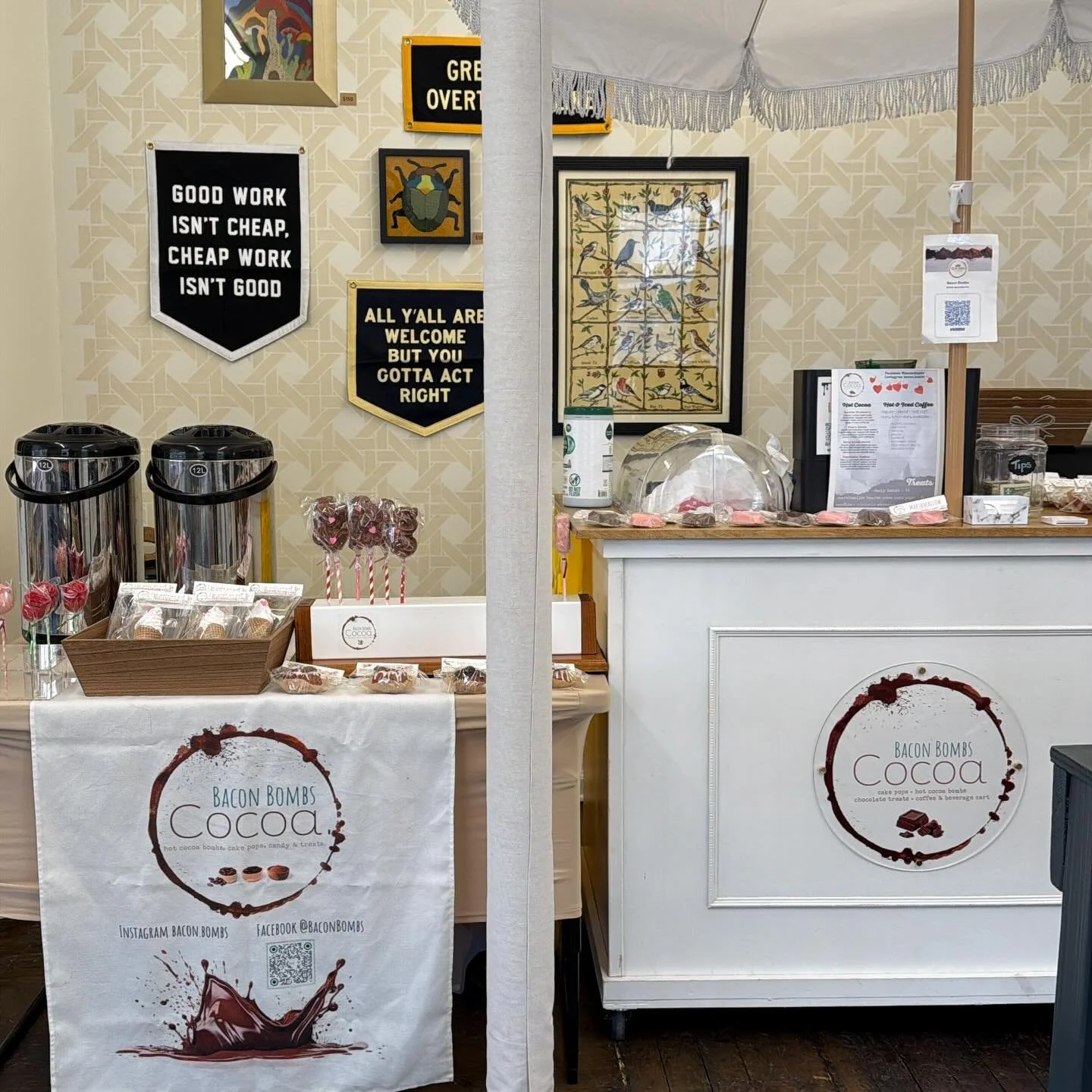 @bacon.bombs is here with hot coffee, cold brew and sweet treats! Stop in with your Valentine!❤️