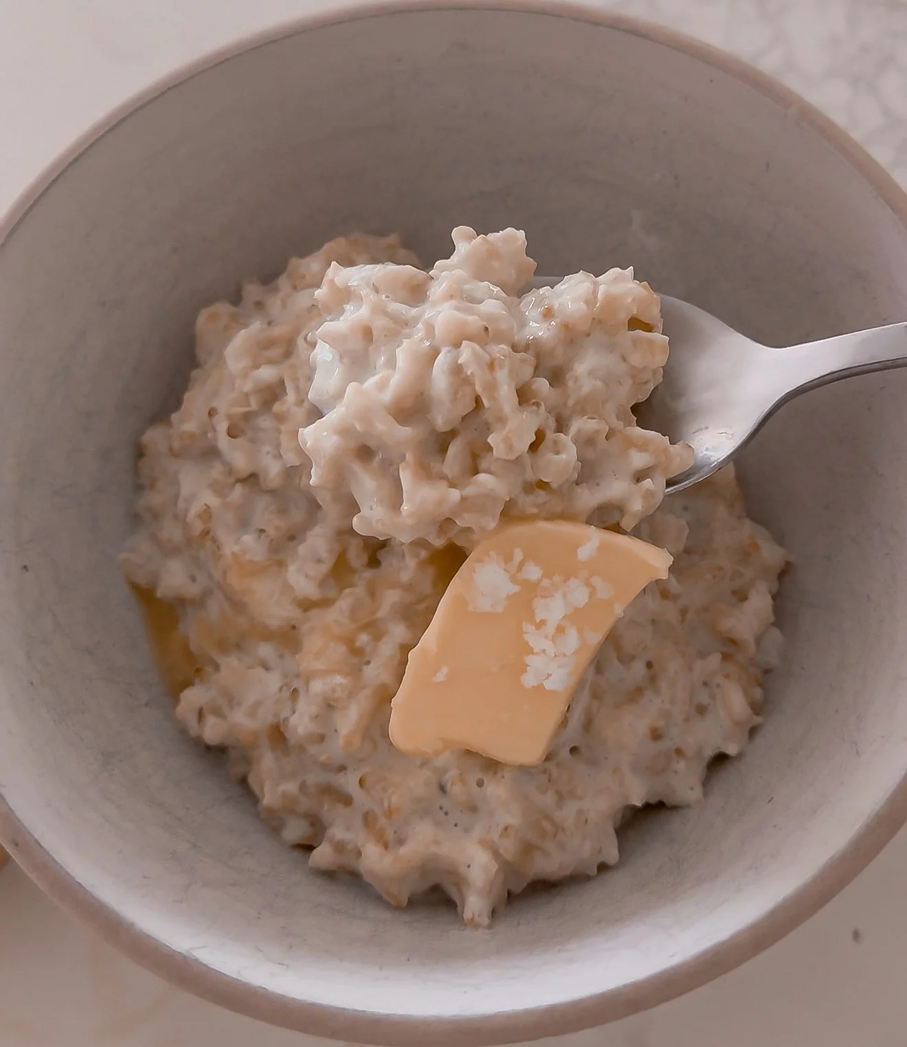 Freshly Flaked Oatmeal With Raw Milk