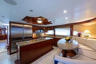 Sometimes, I&rsquo;ll hop onboard to complete chaos💥: Exhibit A. From left to right is a Before ➡️ After of each room on this chartered yacht. It was a mess!! And I was in paradise. 🏝️⁣
⁣
These kinds of projects are my favorite &mdash; not because 