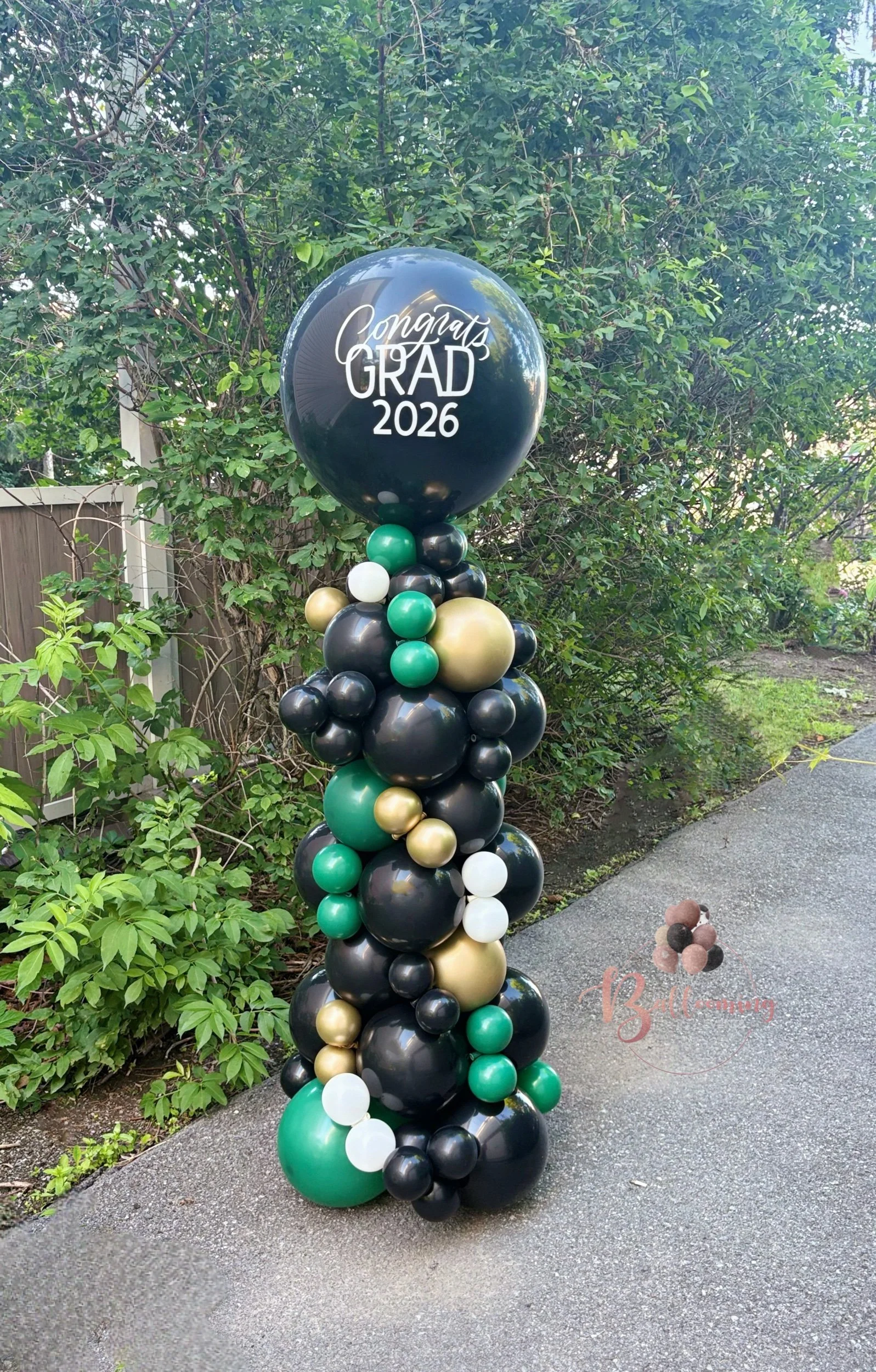Grad/Prom Pillar