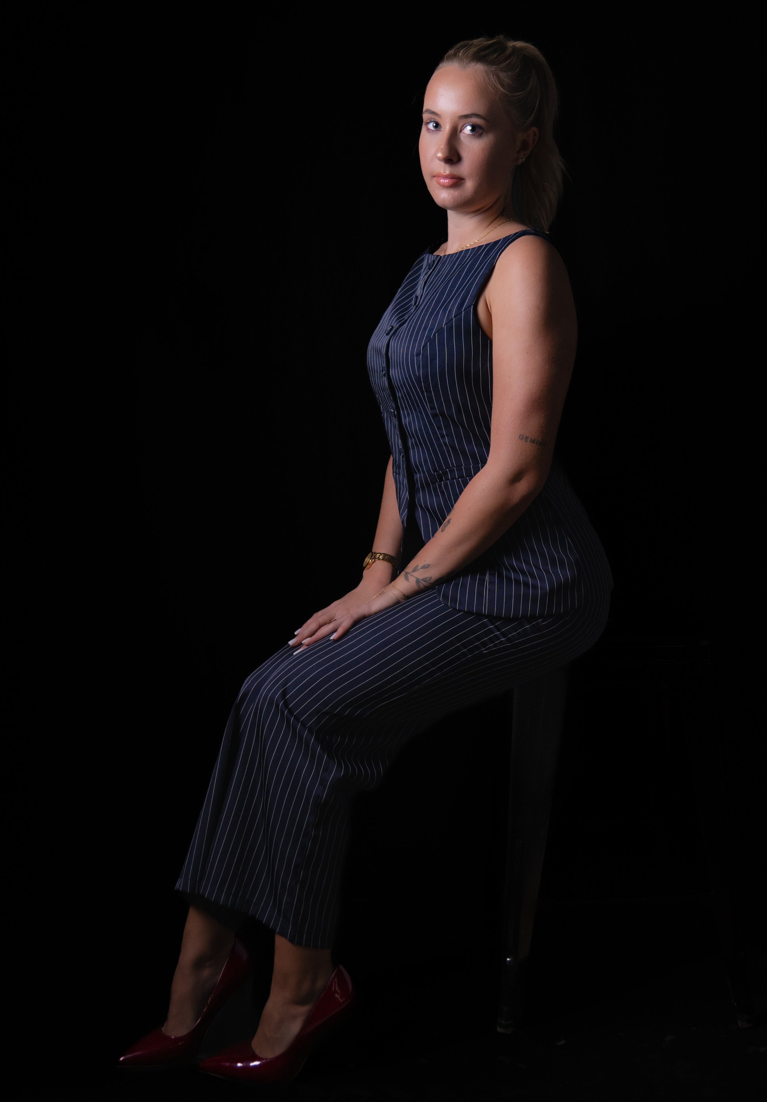 Nadia - 12-3-25 - Portrait - Headshots-056.jpg