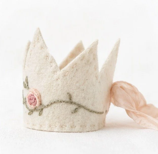 crown_2.jpg