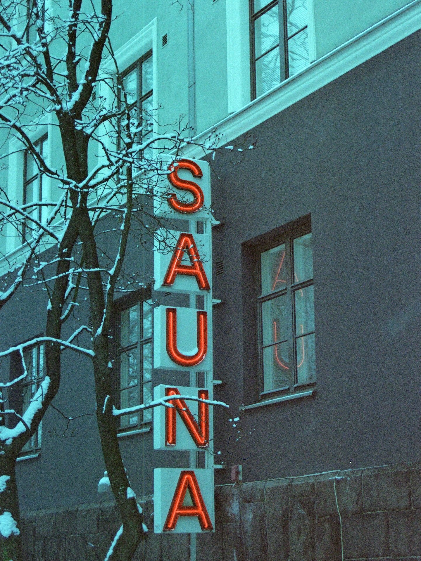 Suomi 108v ❤️

#sauna #finland #35mm
