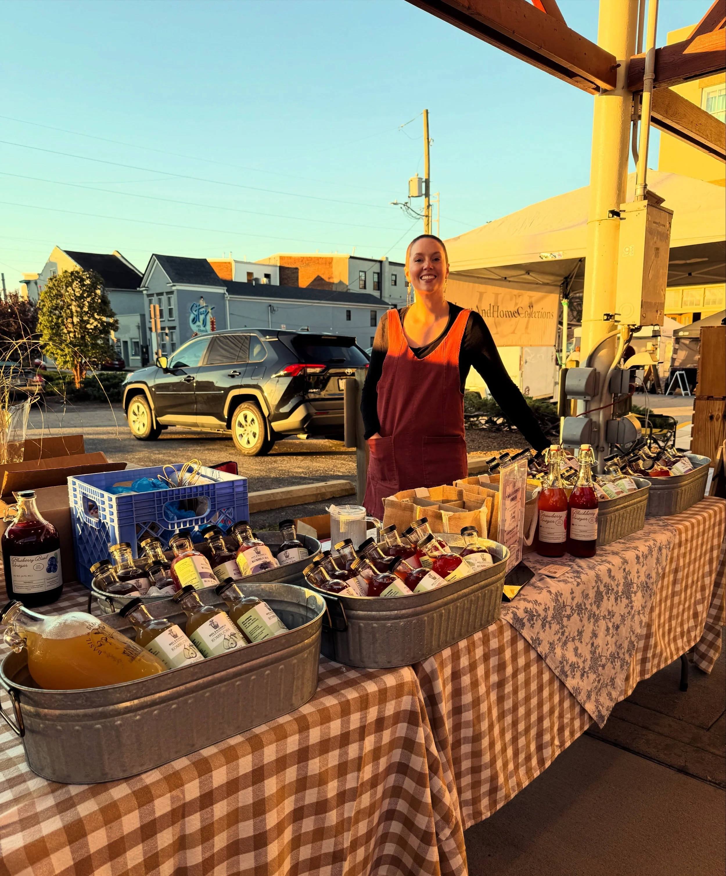 Under the pavilion at the @newalbanyfarmersmarket this morning from 8-12! Did you know the market is YEAR ROUND?! After Harvest Homecoming the market continues each Saturday from 10-12!