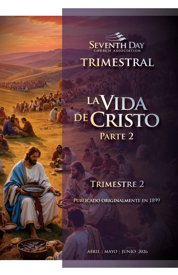 Cover of a religious book titled "Trimestral La Vida de Cristo Parte 2,” with the background depicting Jesus Christ surrounded by followers during a sunset in a lush, hilly landscape.