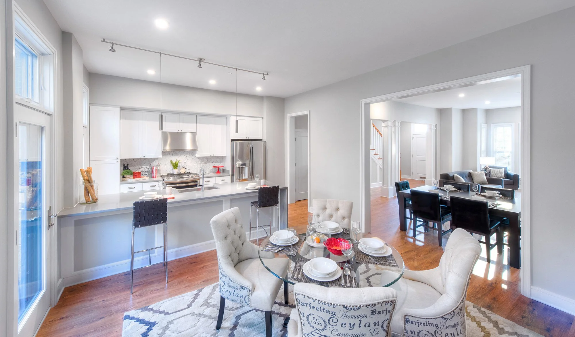 mwa-bozzuto-cathedral-commons-townhomes-kitchen.jpg